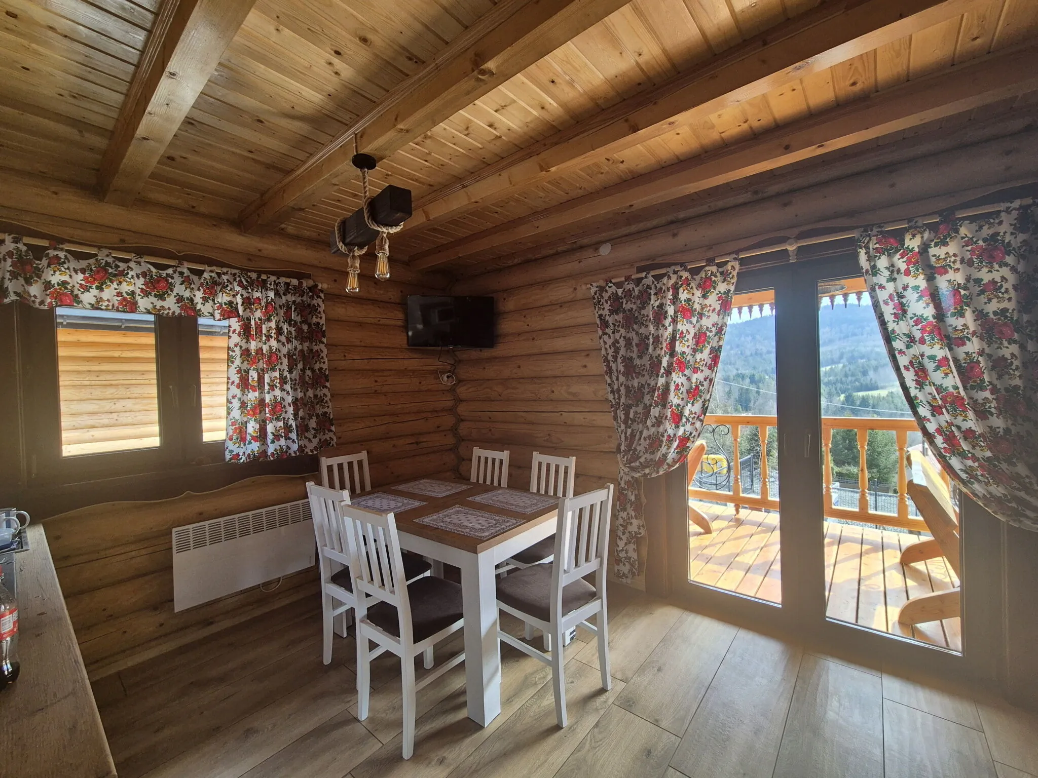 Chaty pod Pilskiem Krzyżówki – Krzyżówki, Polonia