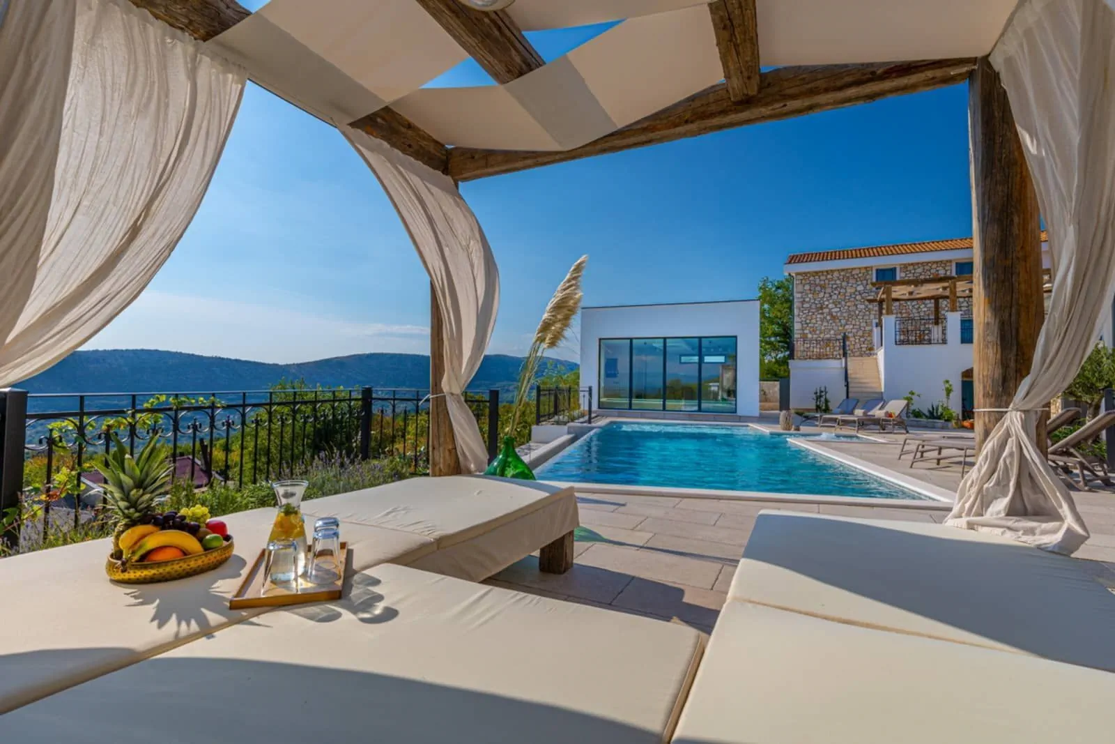 Villa Hilltop Bribir – Bribir, Croația