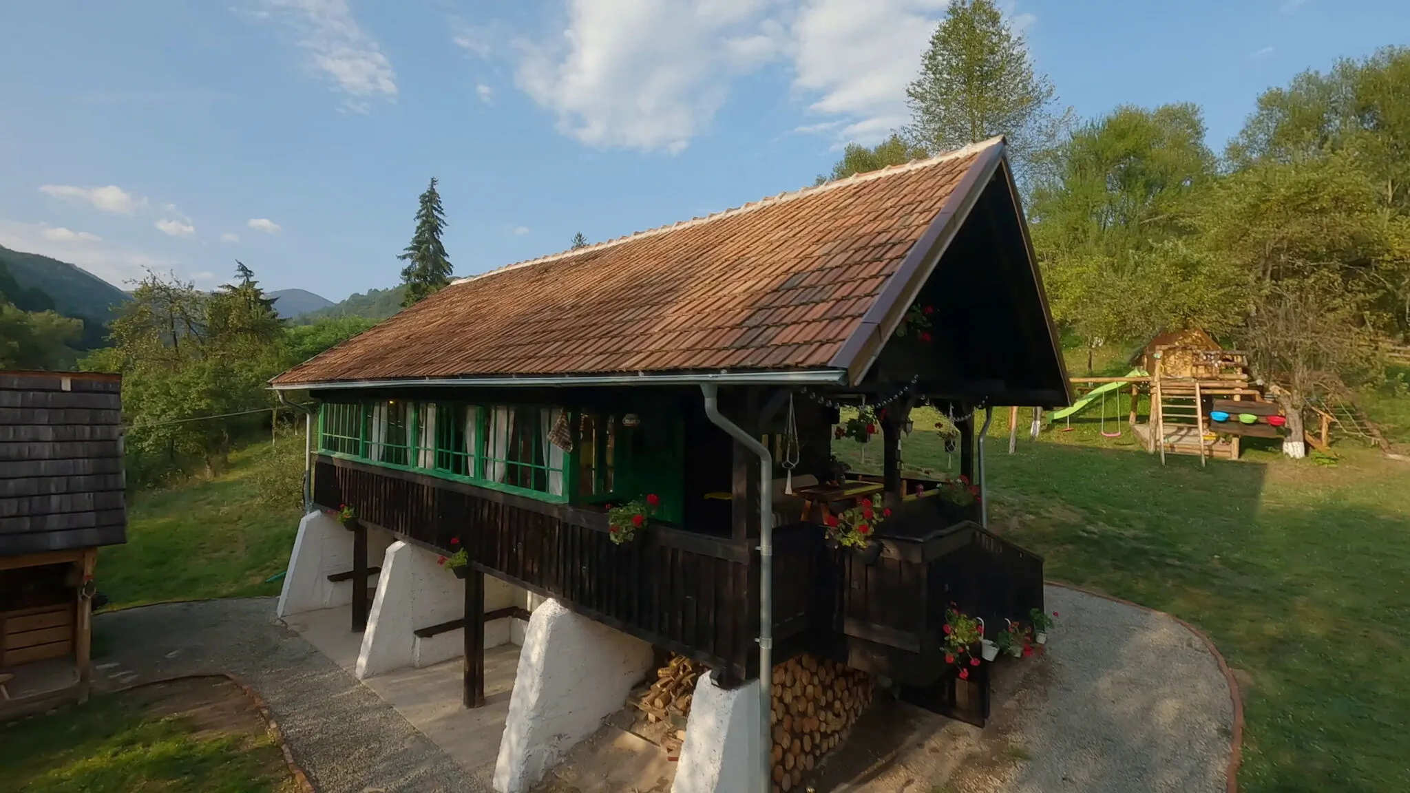 Casă de vacanță La Răscoala Petrila – Petrila, România