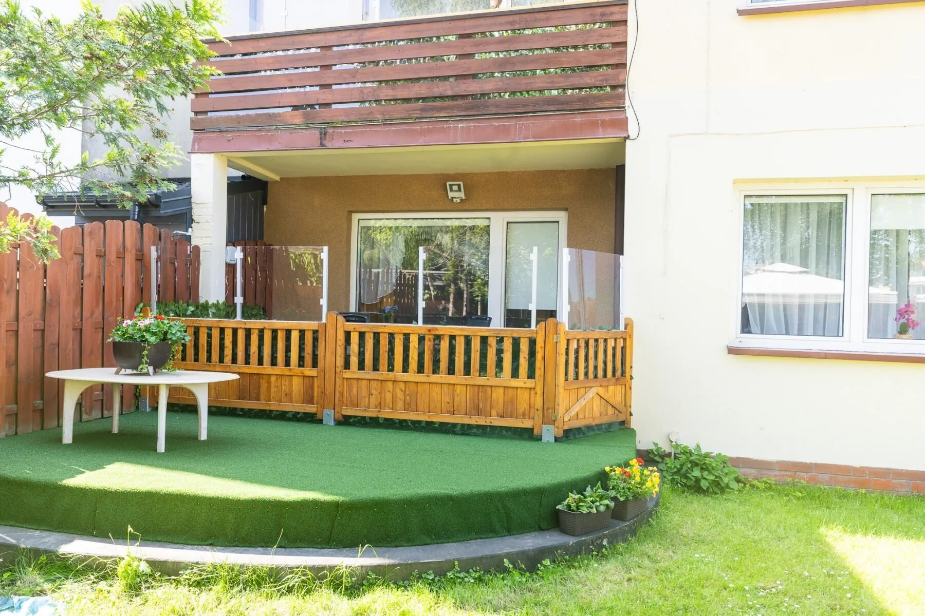Apartamenty, pokoje gościnne Koral Kołobrzeg – Kołobrzeg, Polonia
