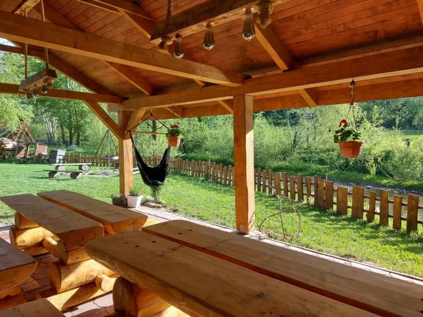 Dobre Miejsce – Polana, Polska