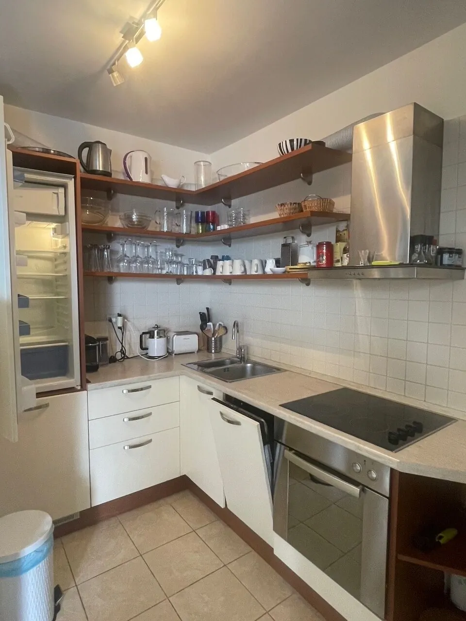 Adri Apartman Rogoznica – Rogoznica, Croația