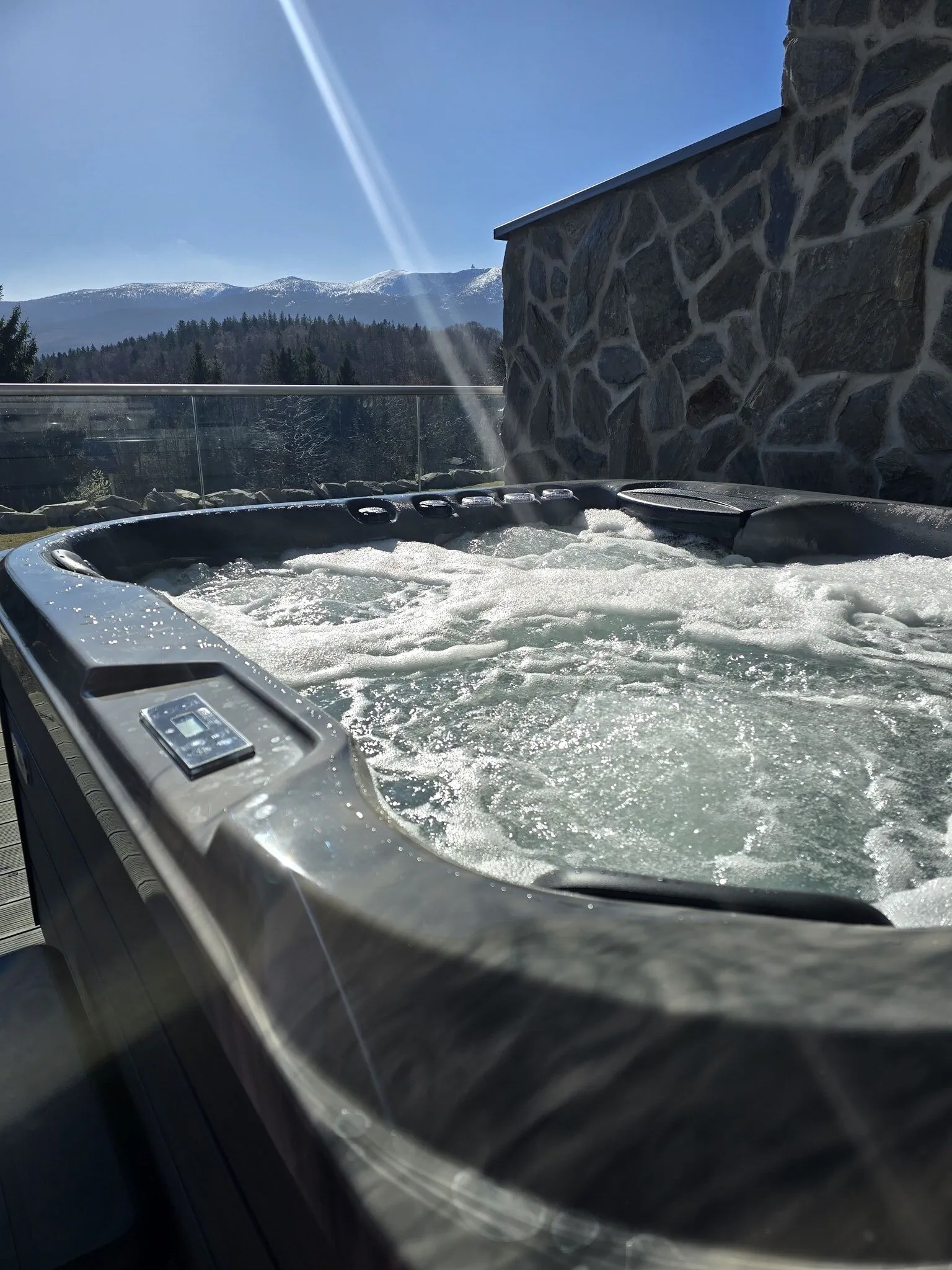 Luksusowy Apartament Cudny Widok z prywatnym Jacuzzi i Sauną  – Szklarska Poręba, Polsko
