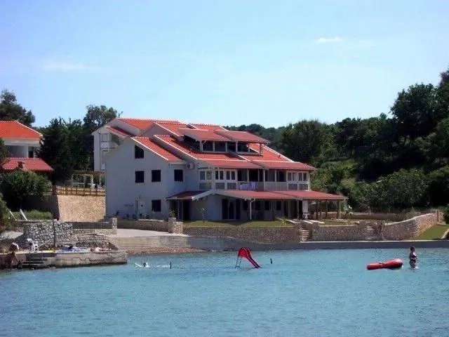 Apartments Mare Kampor - foto 2