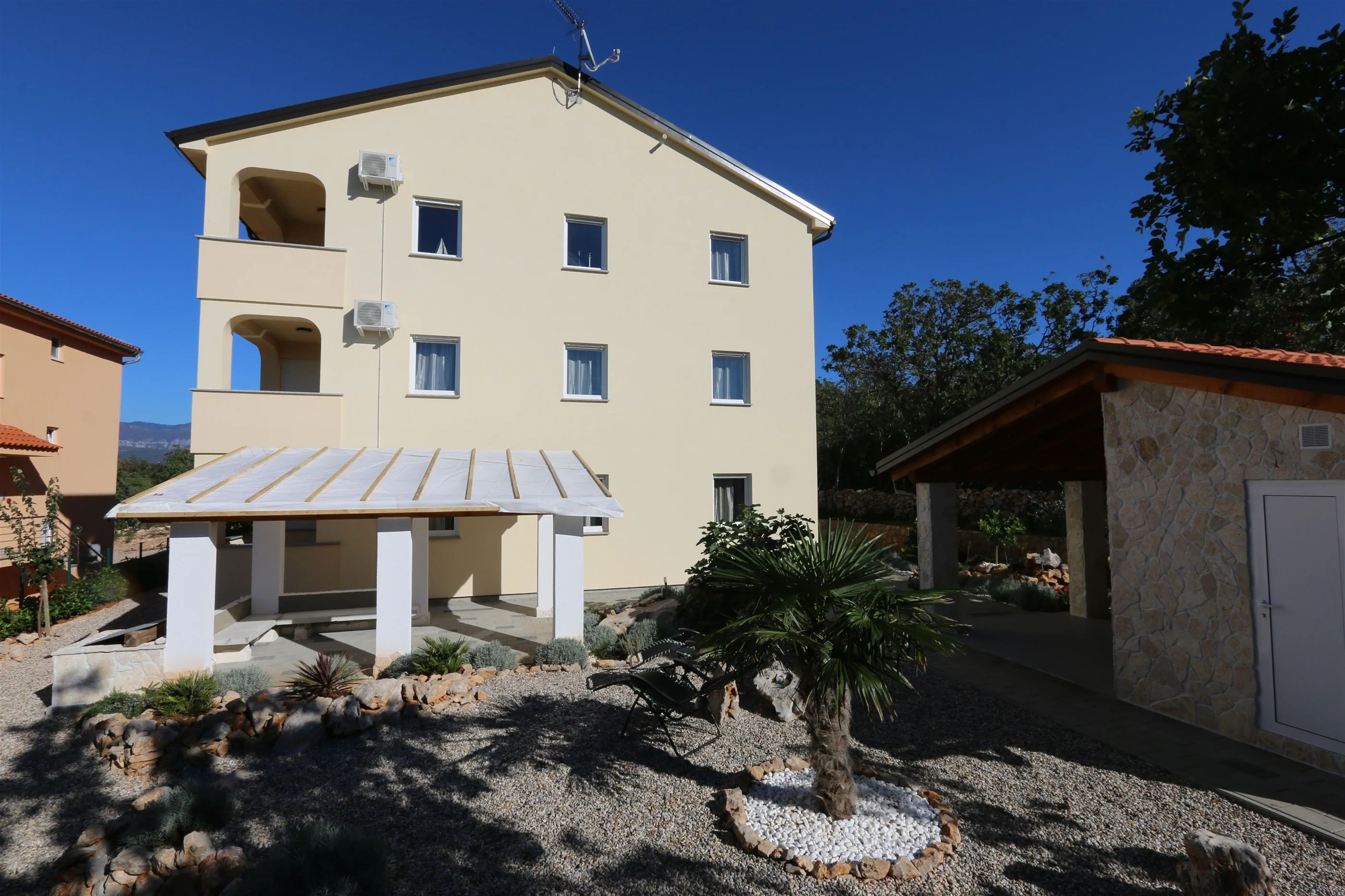 Apartments Rogic- Klimno - foto 5