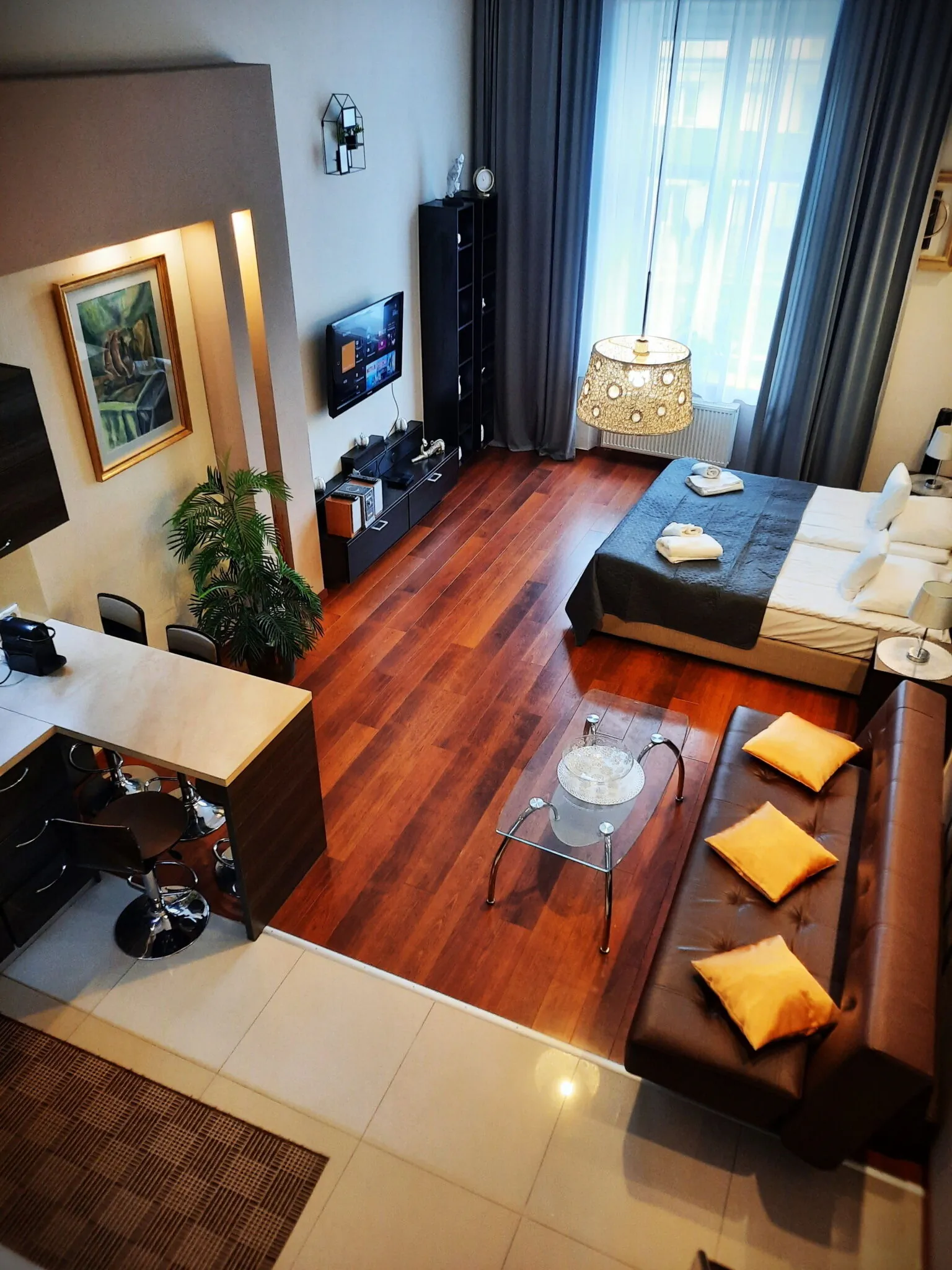 Apartament Poselski - foto 1