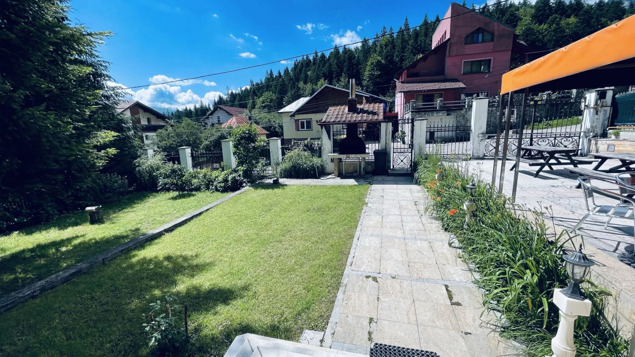 Pensiunea Luminita Bușteni – Buşteni, România
