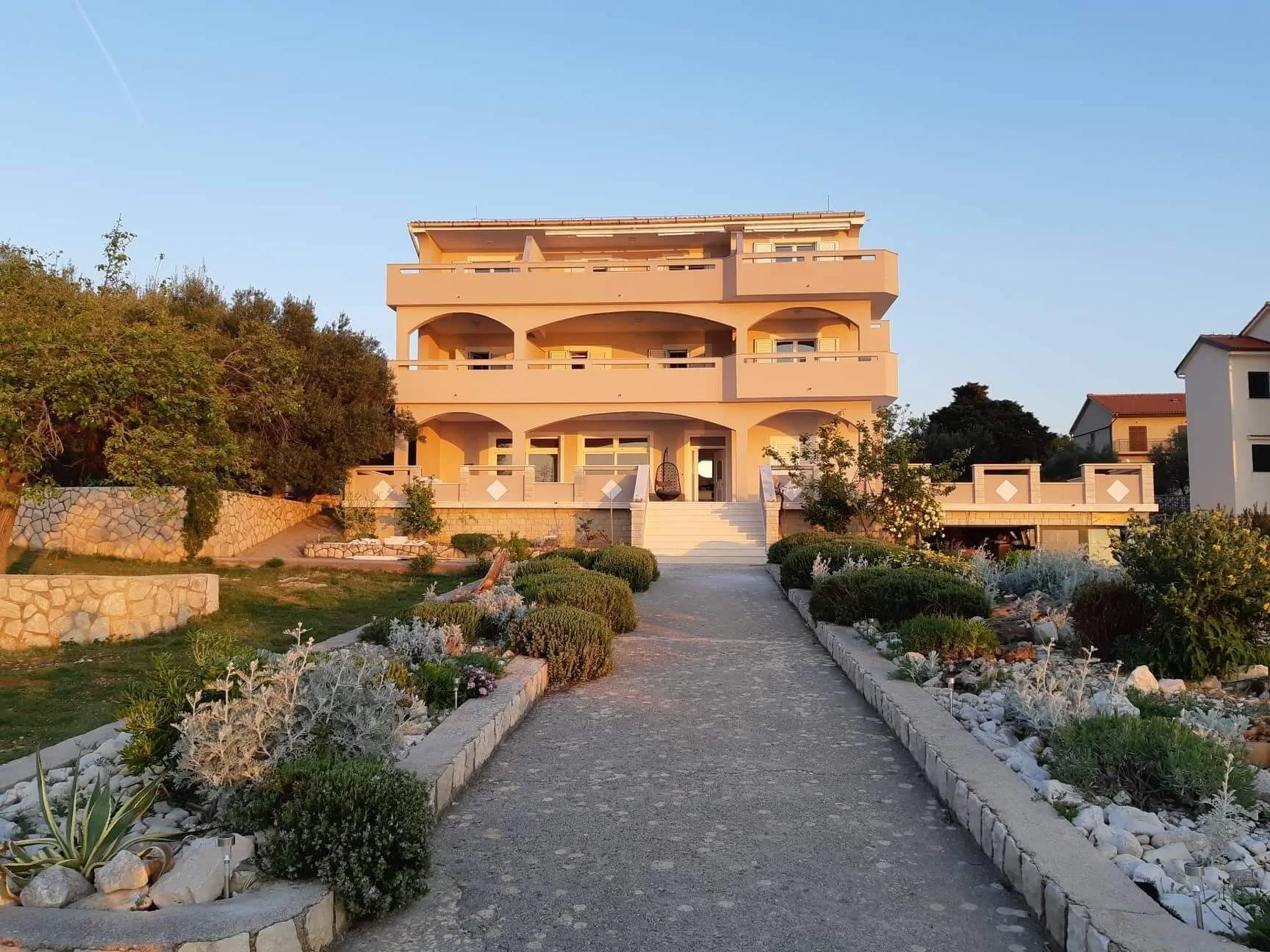 Apartments By The Sea Lun, Pag - 3320 Lun – Lun, Chorvatsko
