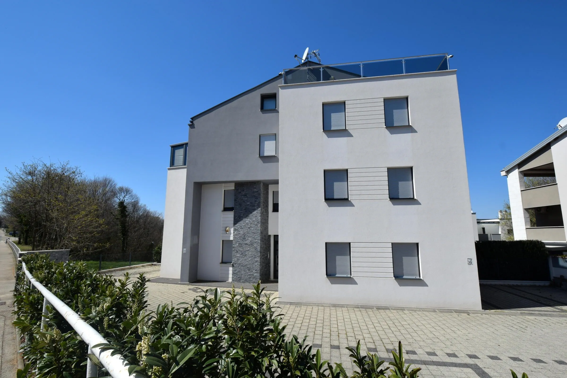 Apartments With Parking Space Njivice, Krk - 21147 Njivice - foto 2