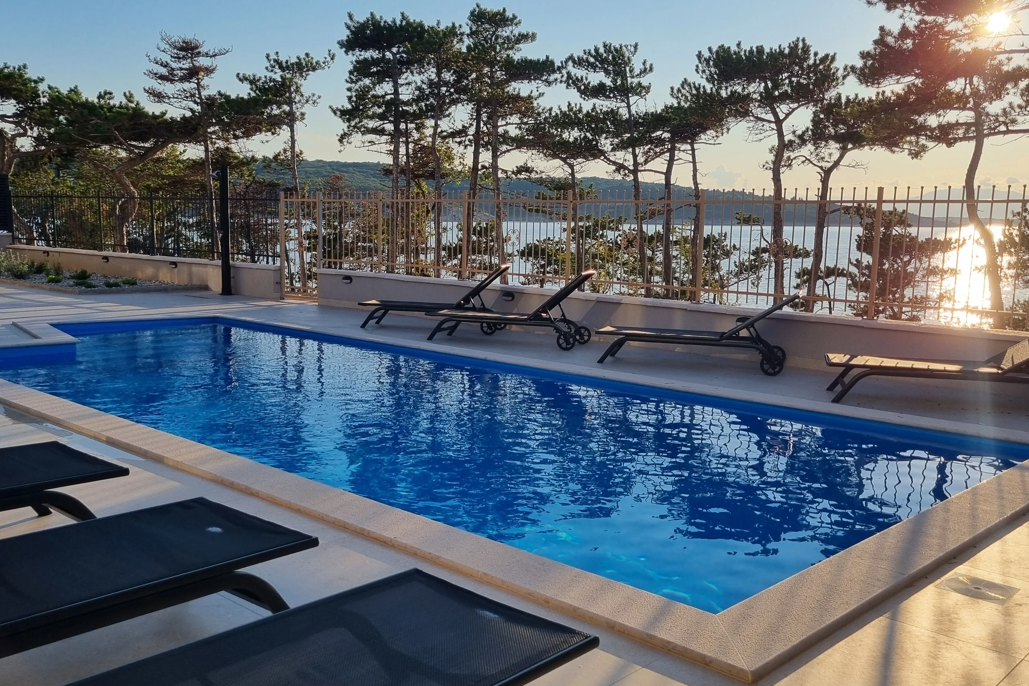 Family-friendly Apartments With Swimming Pool Šilo Krk - 21242 - foto 1