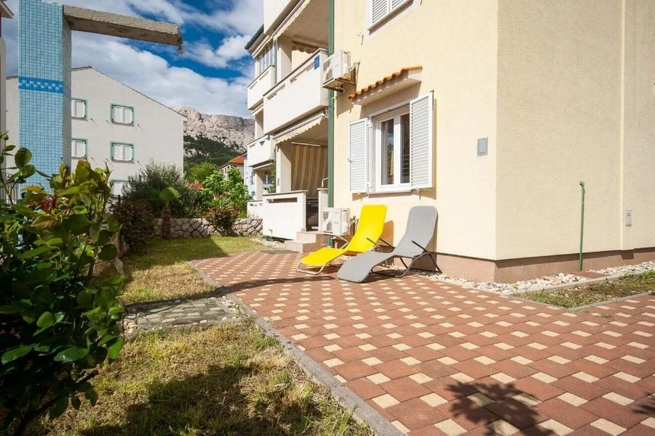 Apartments With Parking Space Baška, Krk - 22418 Baška – Baška, Croația
