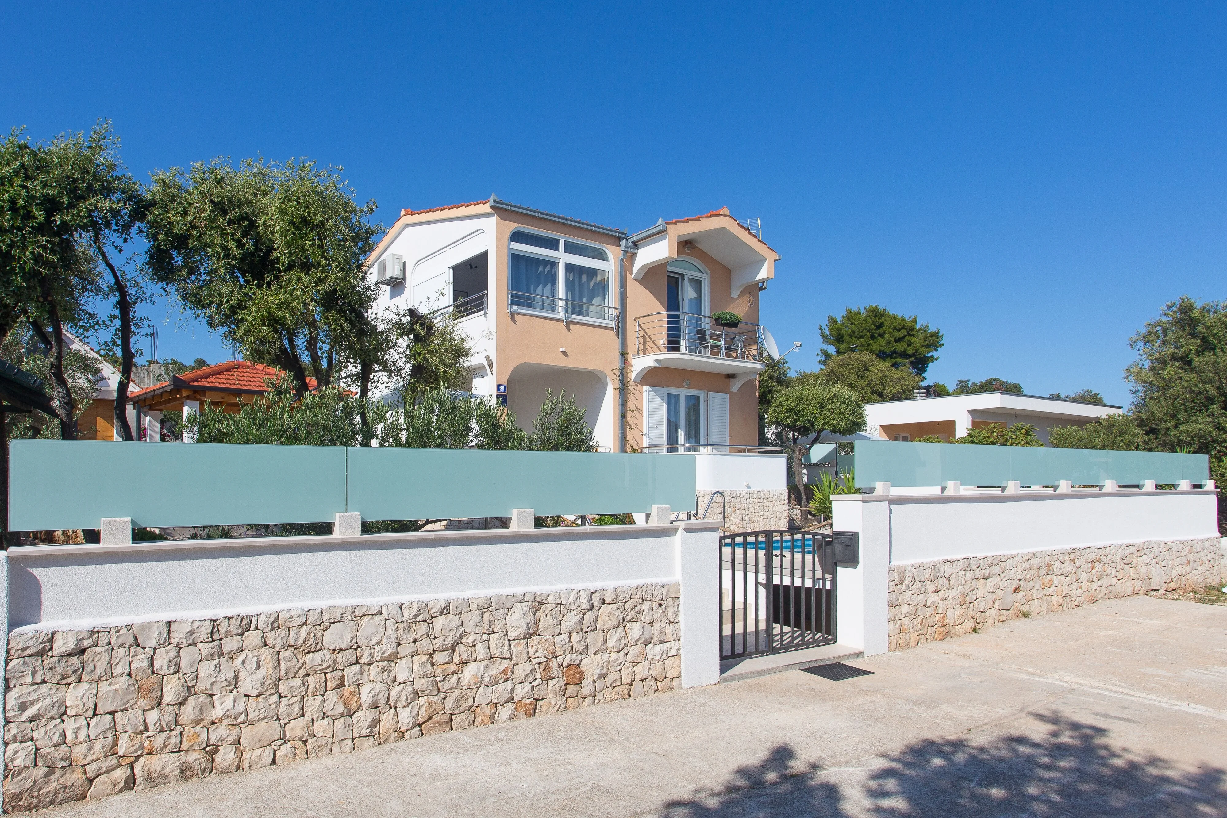 Seaside Family Friendly House With A Swimming Pool Sevid, Trogir - 22724 Sevid – Sevid, Croația