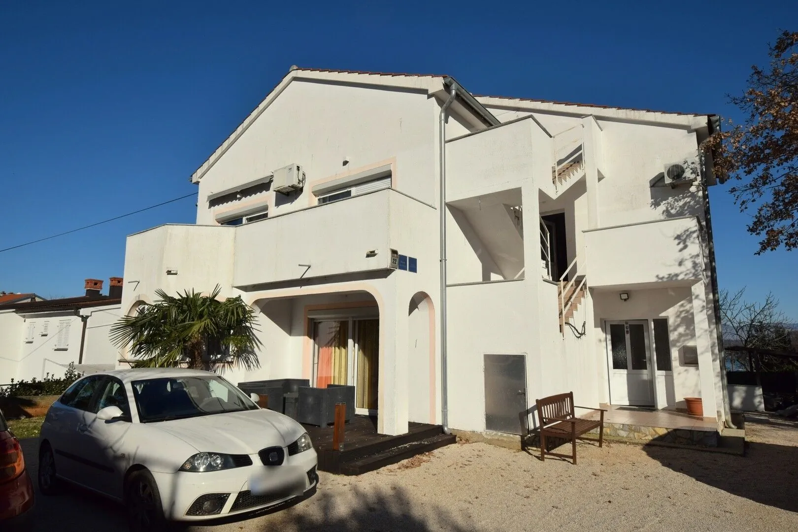 Apartments With Parking Space Vantačići, Krk - 22765 Vantačići - foto 1