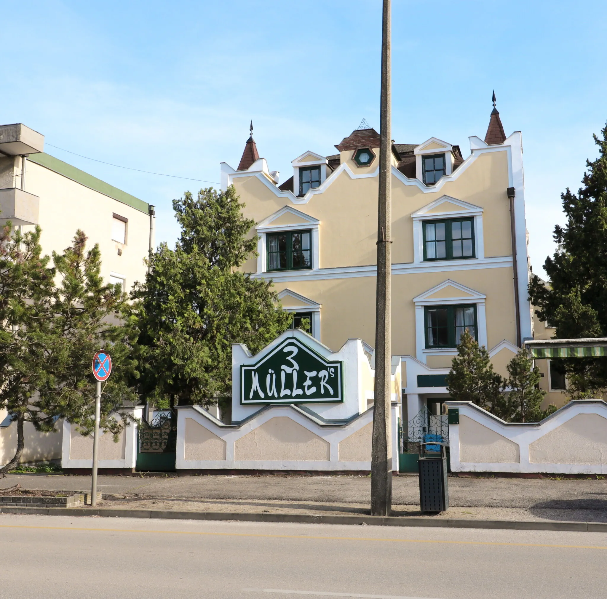 Müller's 3 Panzió Siófok – Siófok, Ungaria