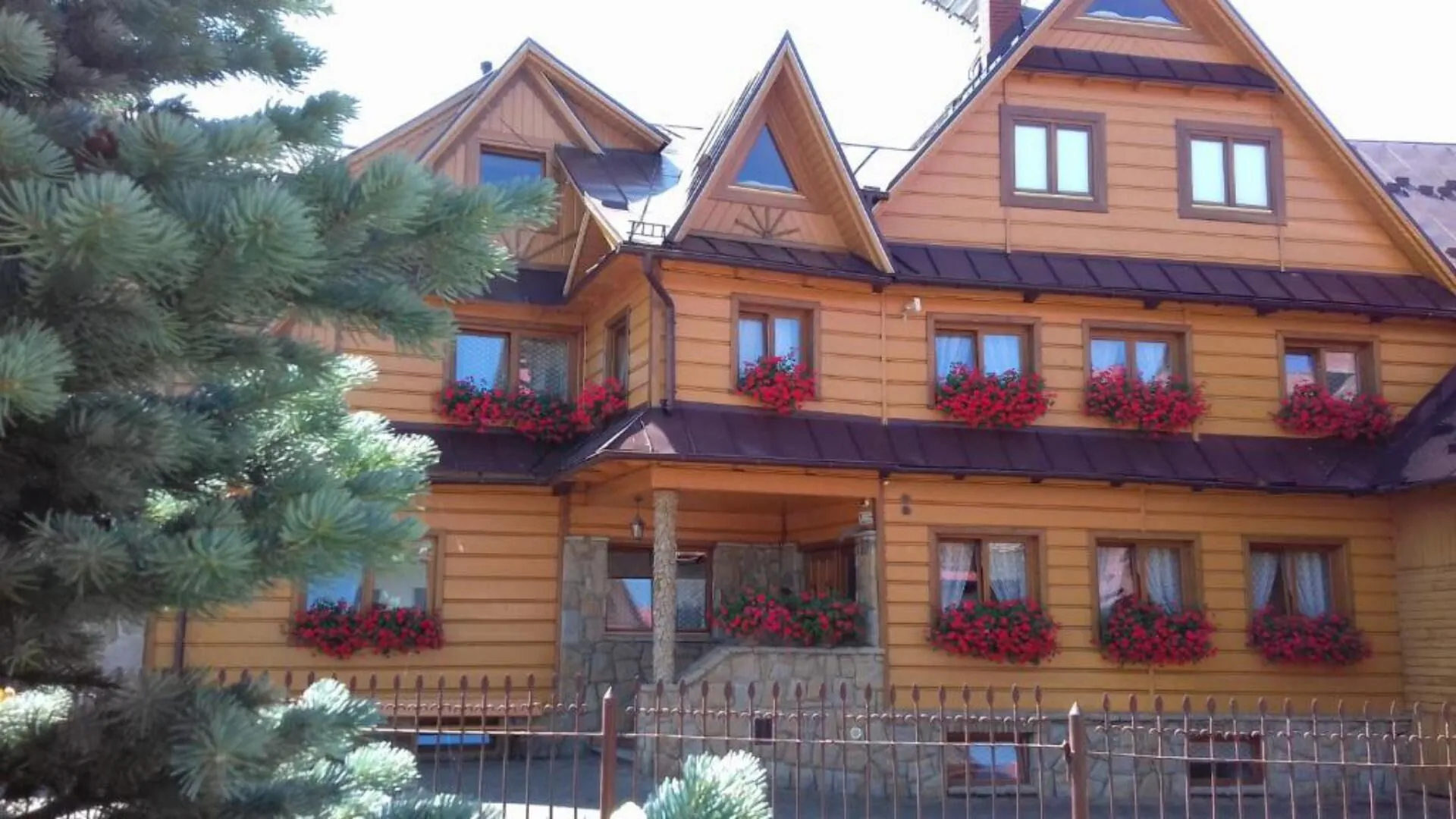 Apartamenty i Pokoje Pod Limbami Bukowina Tatrzańska – Bukowina Tatrzańska, Polonia