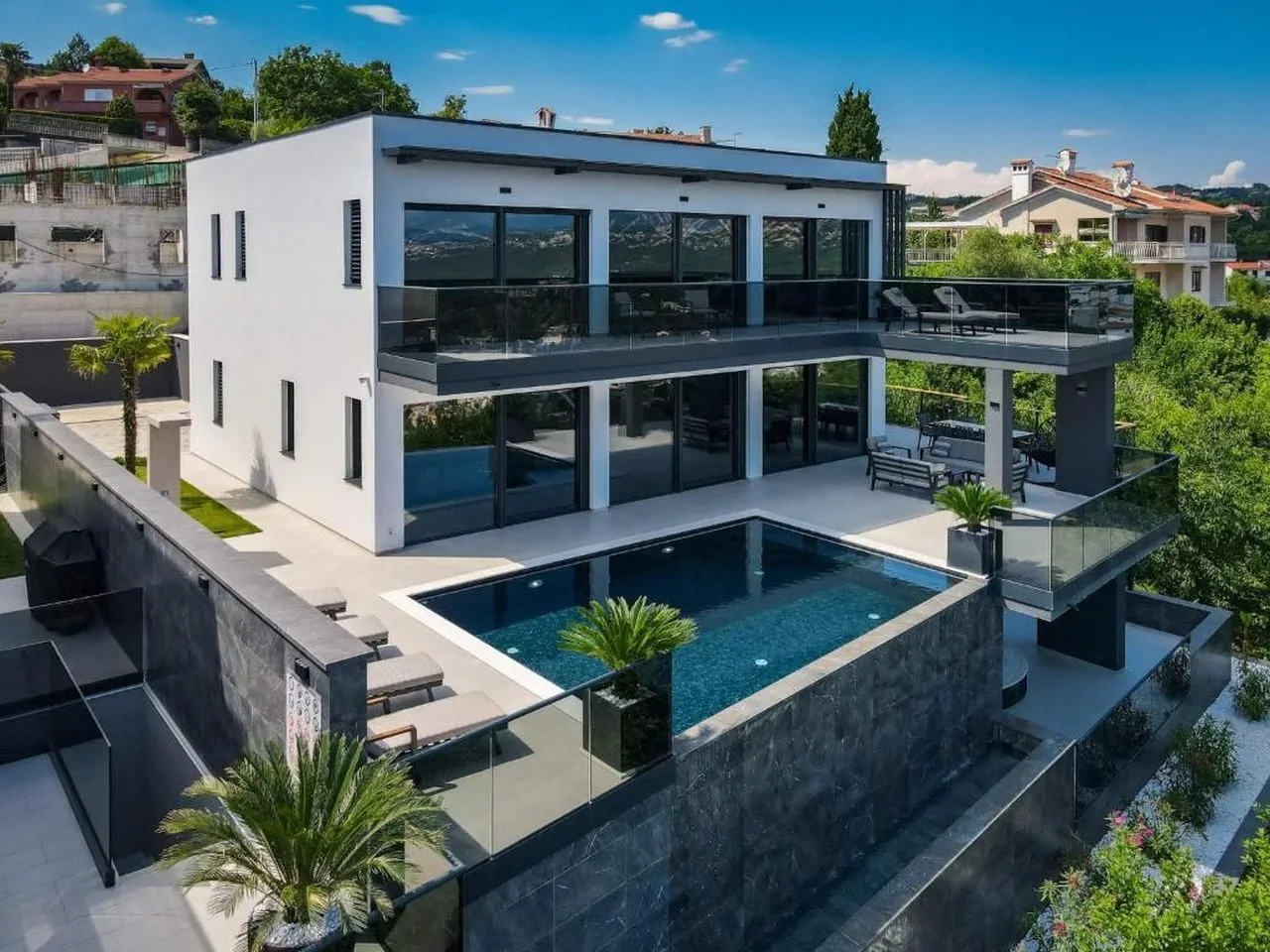 Villa Titanium Opatija - foto 1