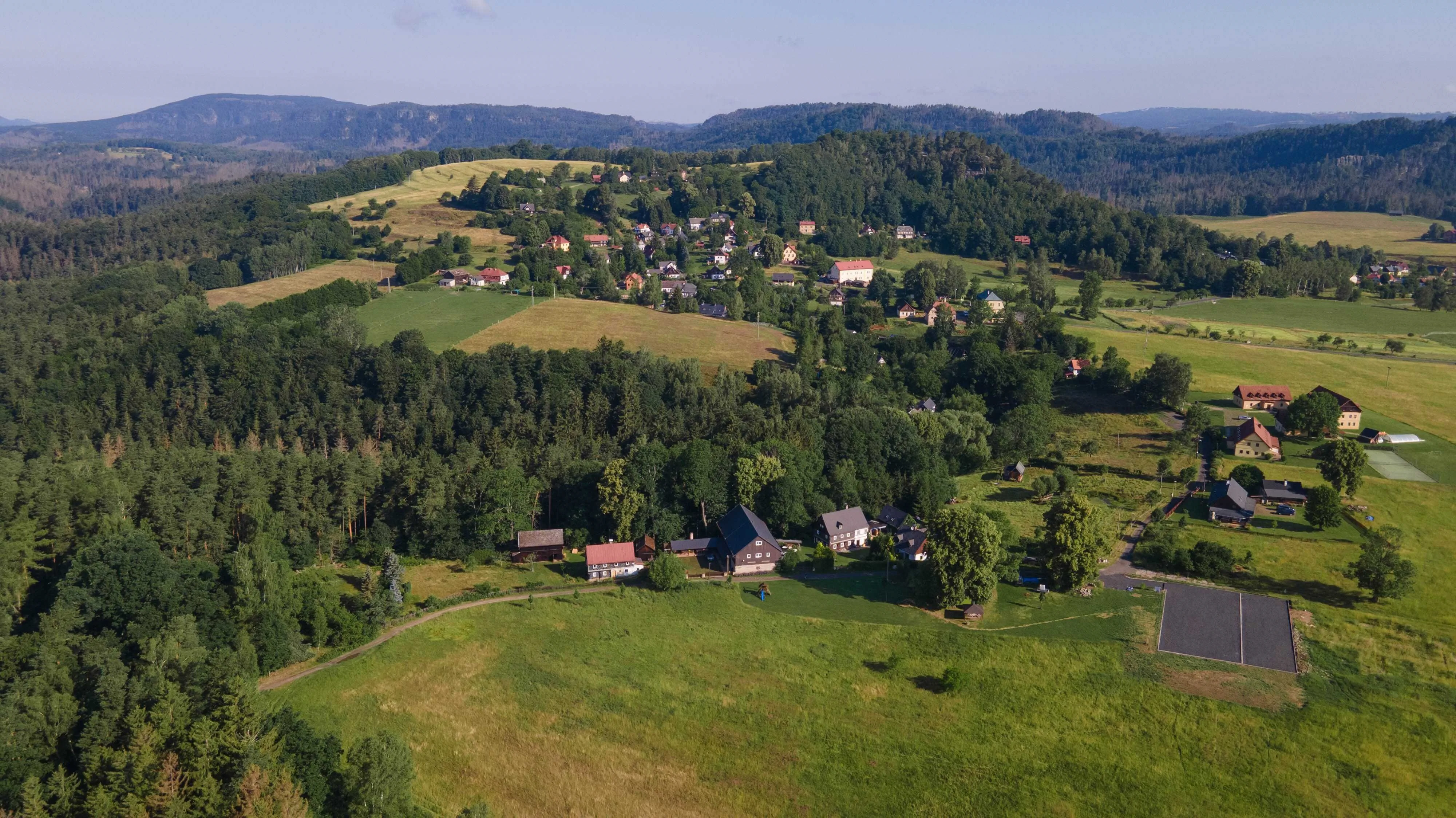 Resort Vysoká Lípa - Stodola a Chalupa – Jetřichovice, Republica Cehă