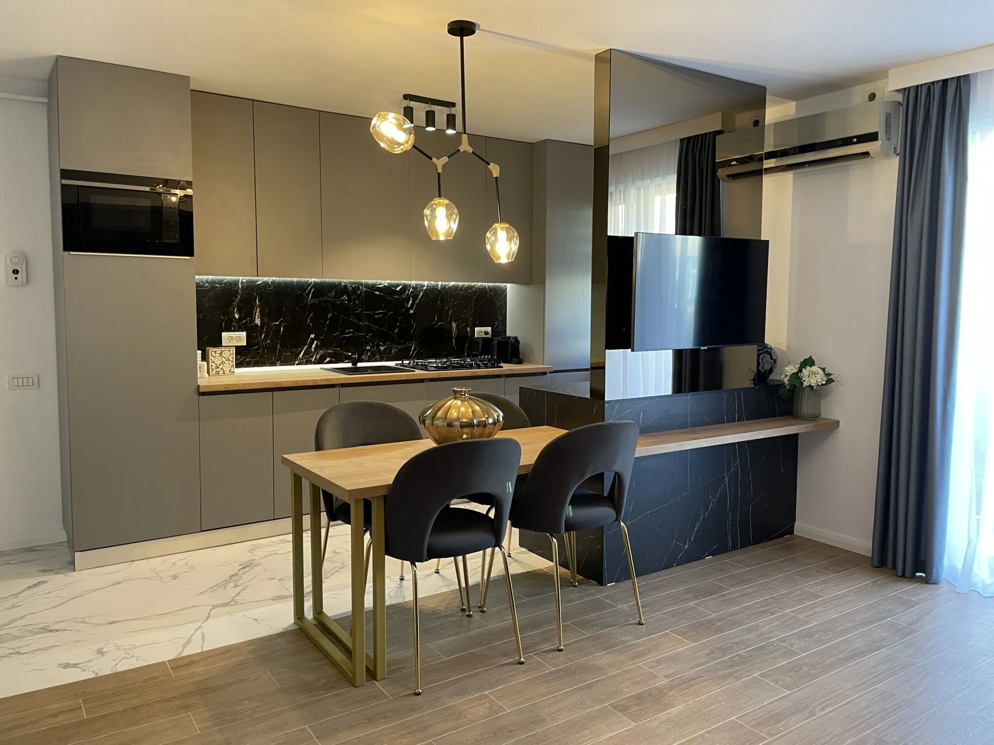 EEE Apart Boutique Constanța – Constanța, România
