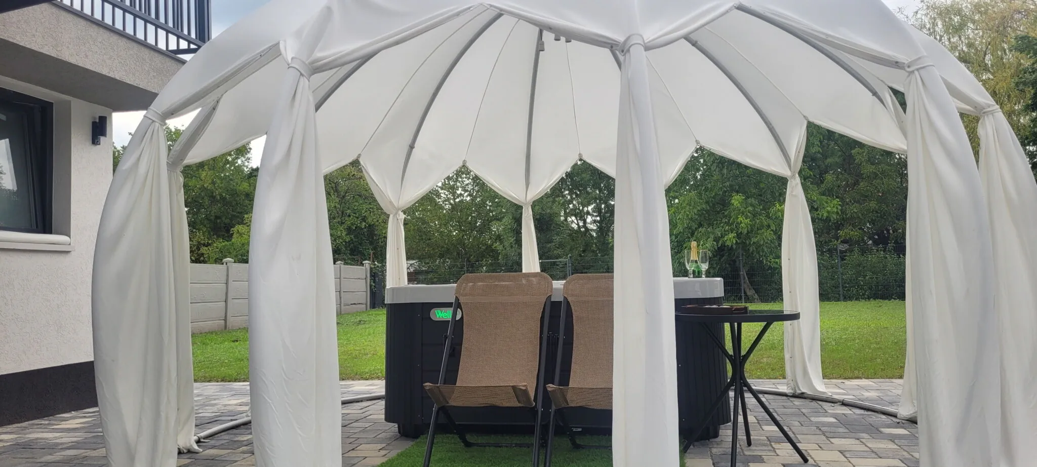 Riverside Apartmanház Gyula – Giula, Ungaria