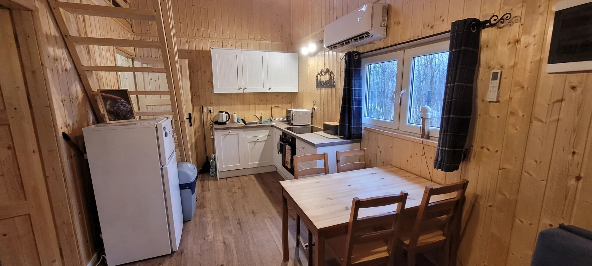 Kolej na Sudety Leszczyniec – Leszczyniec, Polonia