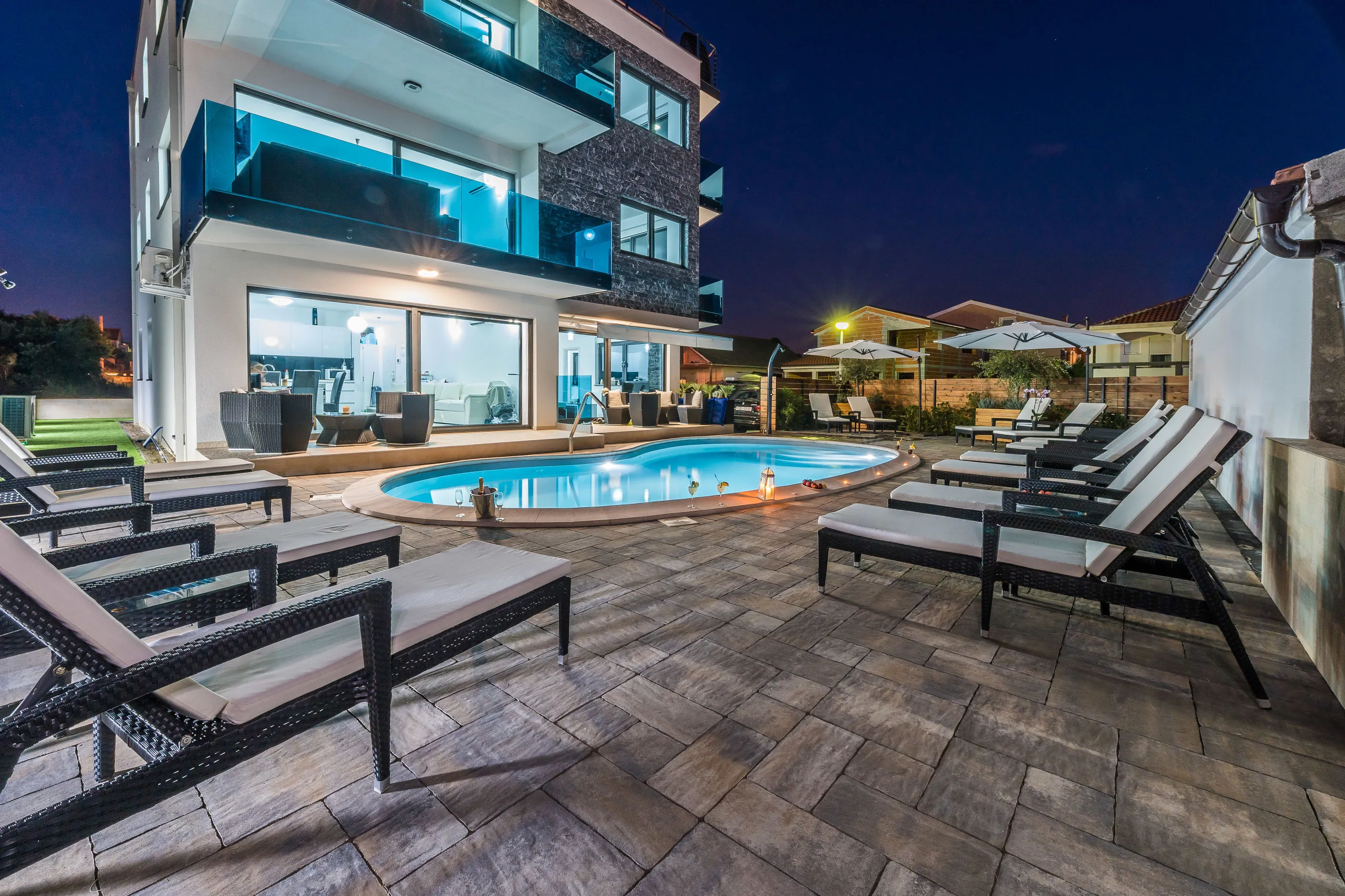 Apartments Luxury Villa Maloca Vir – Vir, Croația