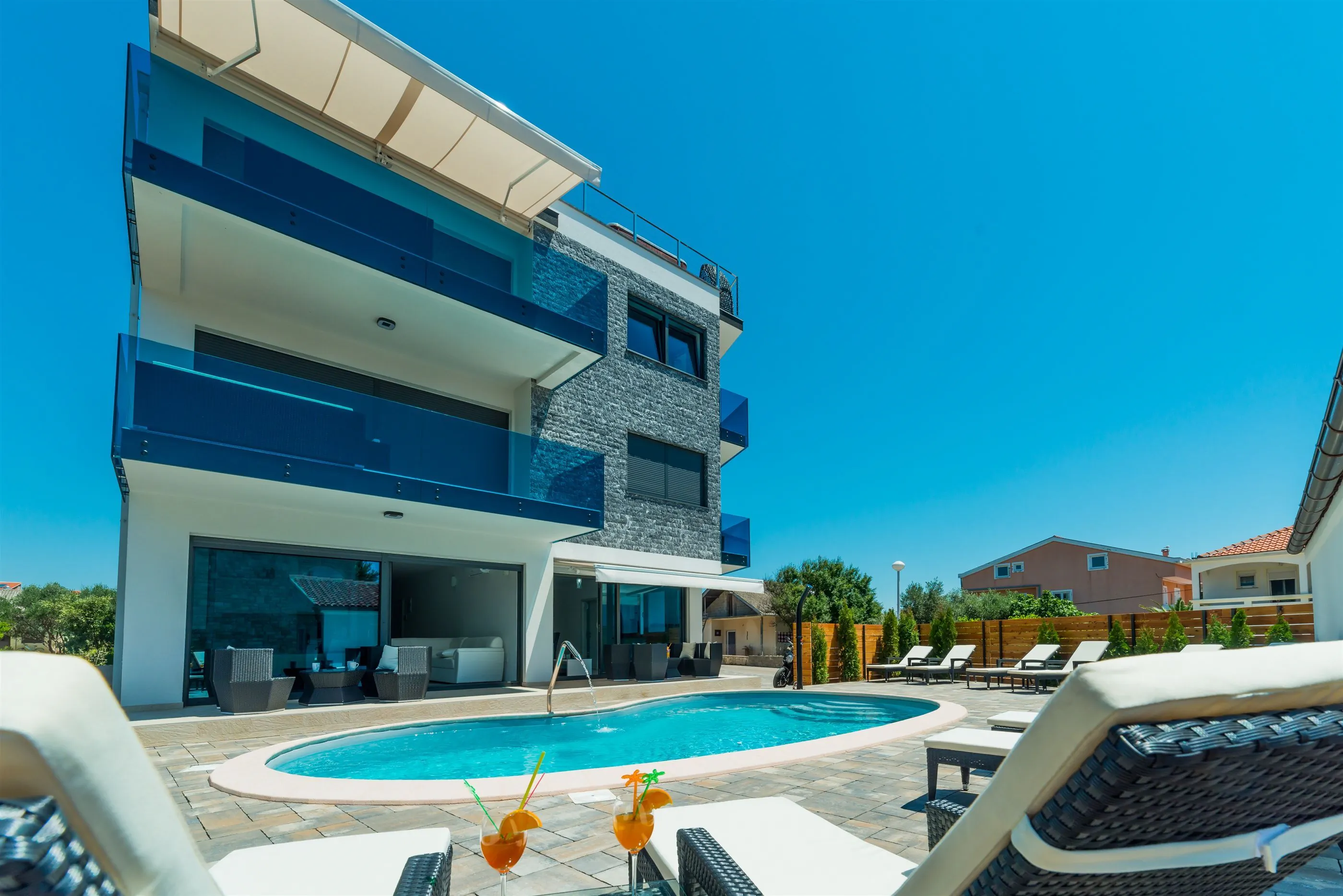 Apartments Luxury Villa Maloca Vir – Vir, Croația