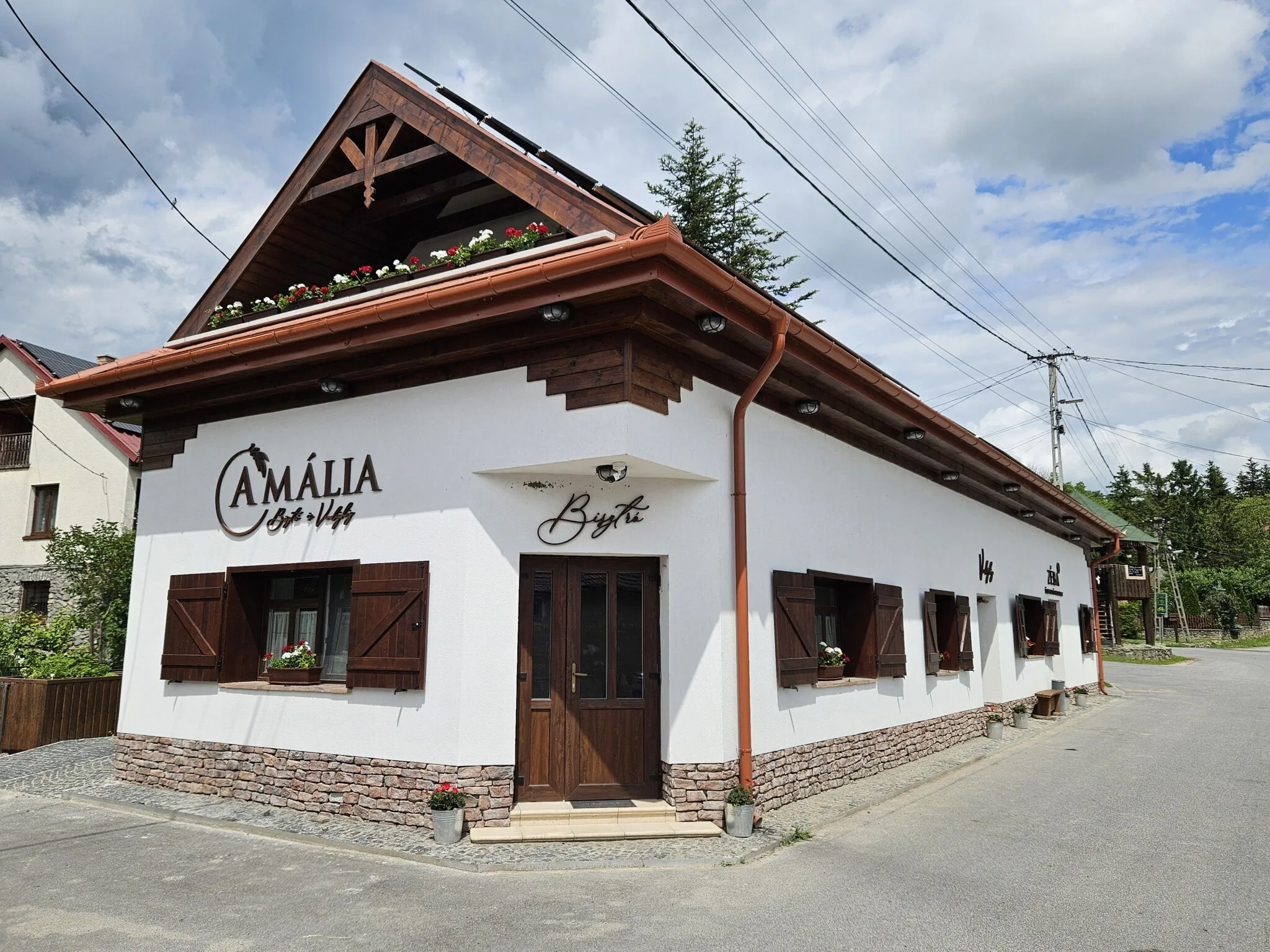 Amália Bisztró és Vendégház Pusztafalu – Pusztafalu, Węgry