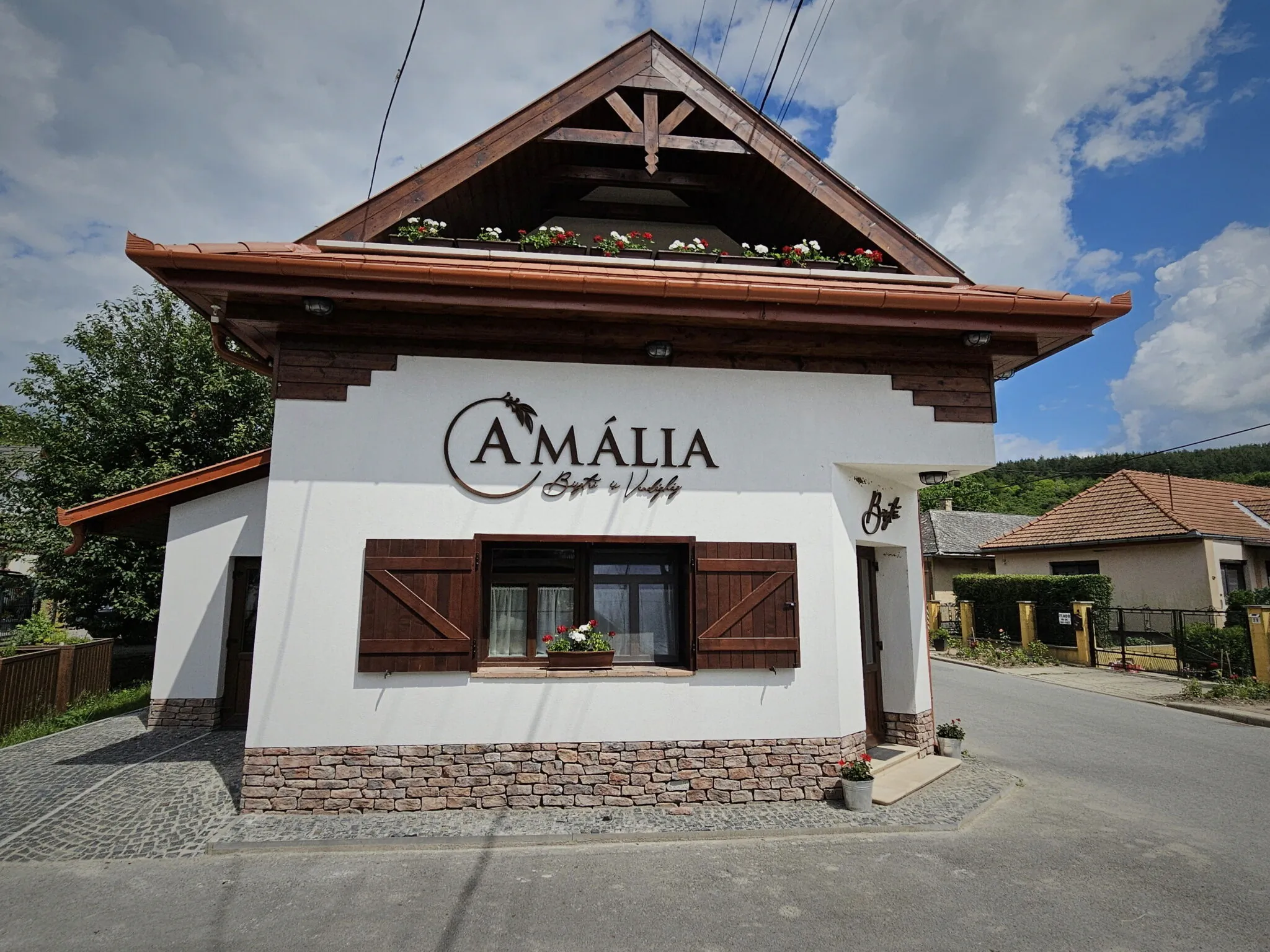 Amália Bisztró és Vendégház Pusztafalu – Pusztafalu, Węgry