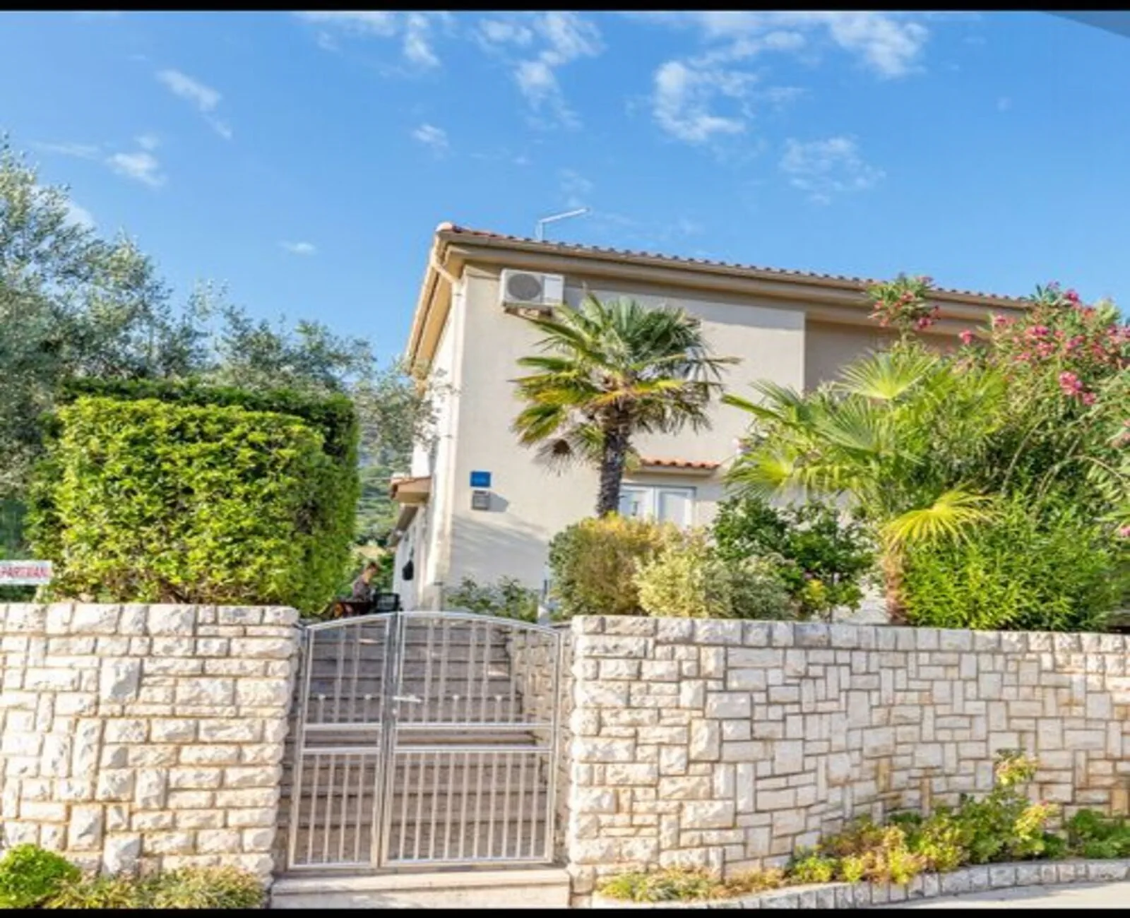 Apartments Eleonora Baška – Baška, Croația