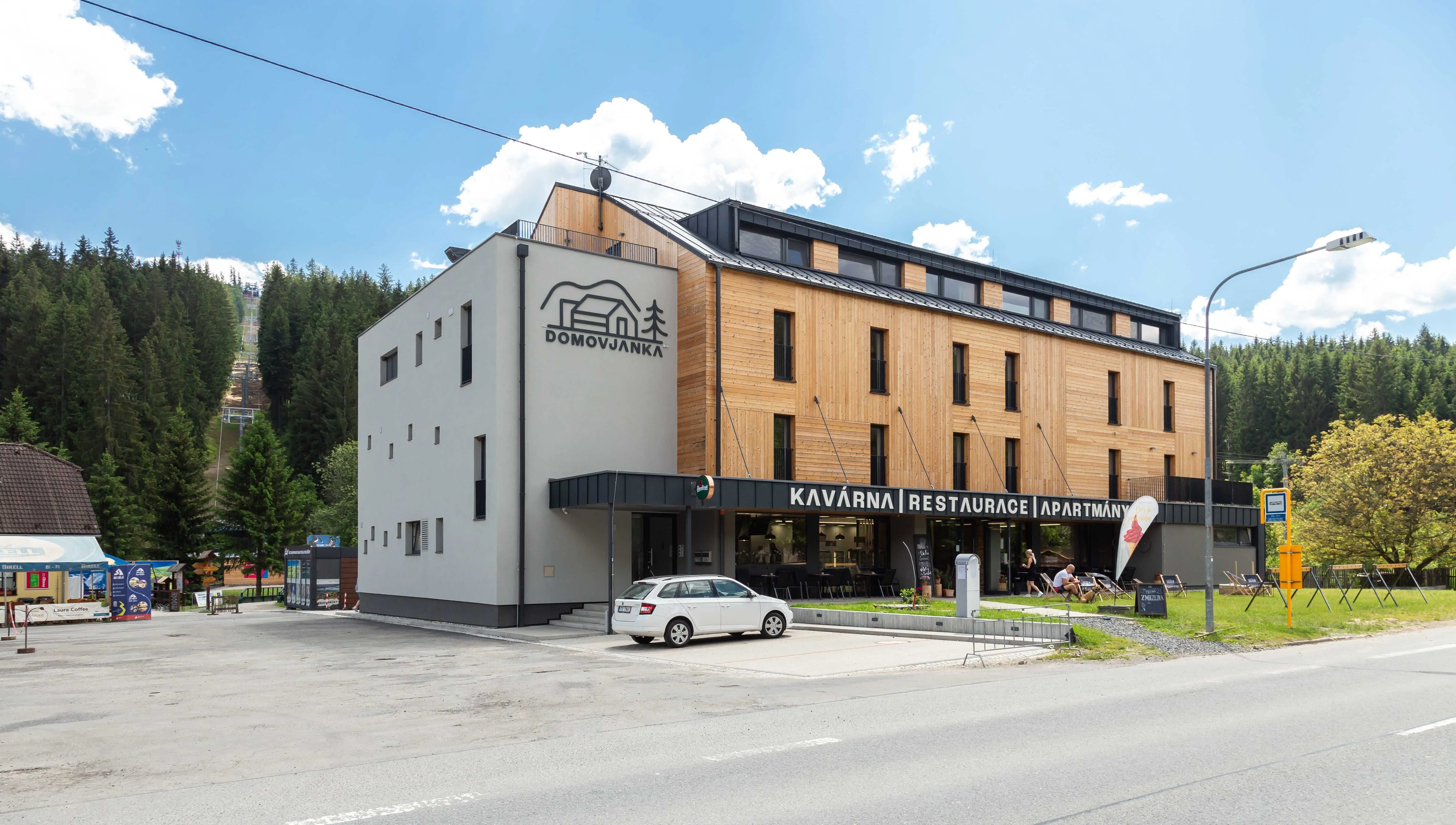 Luxusní apartmány Domovjanka - VELKÁ STOLOVÁ a MALÁ STOLOVÁ Bílá – Bílá, Republica Cehă