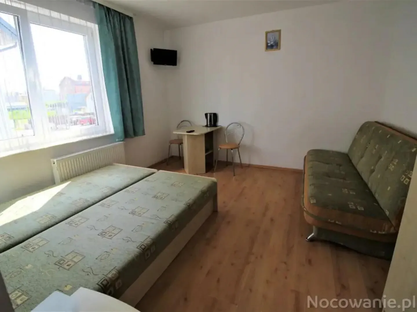 Pokoje Gościnne Lazur Karwia – Karwia, Polska
