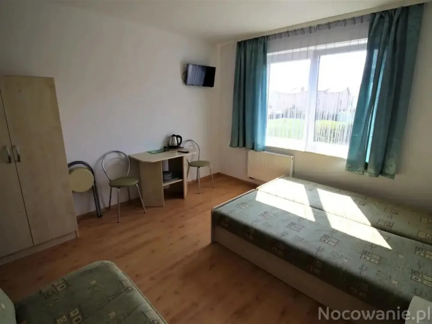 Pokoje Gościnne Lazur Karwia – Karwia, Polska