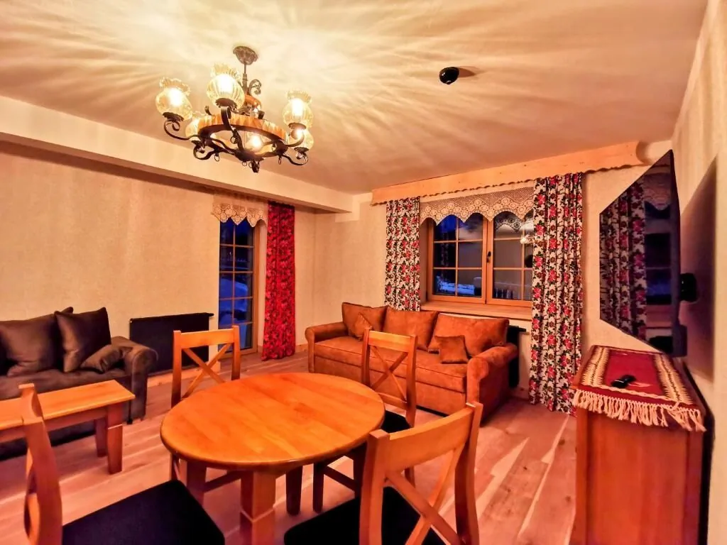 Salamandra 11 Apartamenty Góralskie w Kościelisku – Kościelisko, Polonia