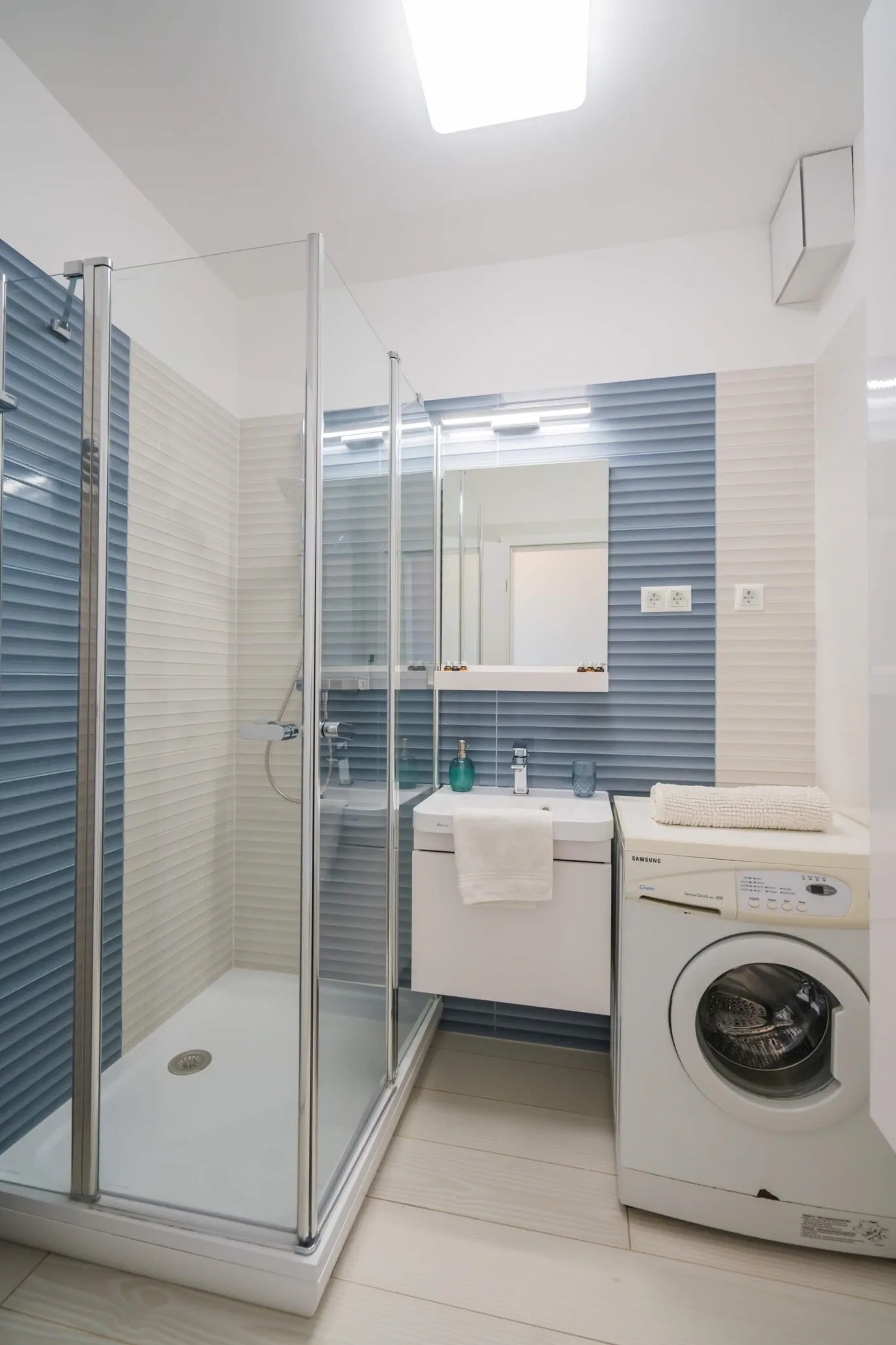 Blue Panoráma Apartman Szántód - foto 8