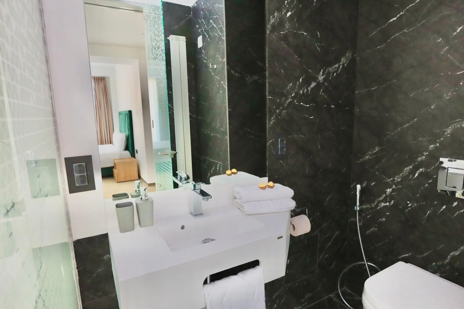 CM111 Aparthotel București – București, România