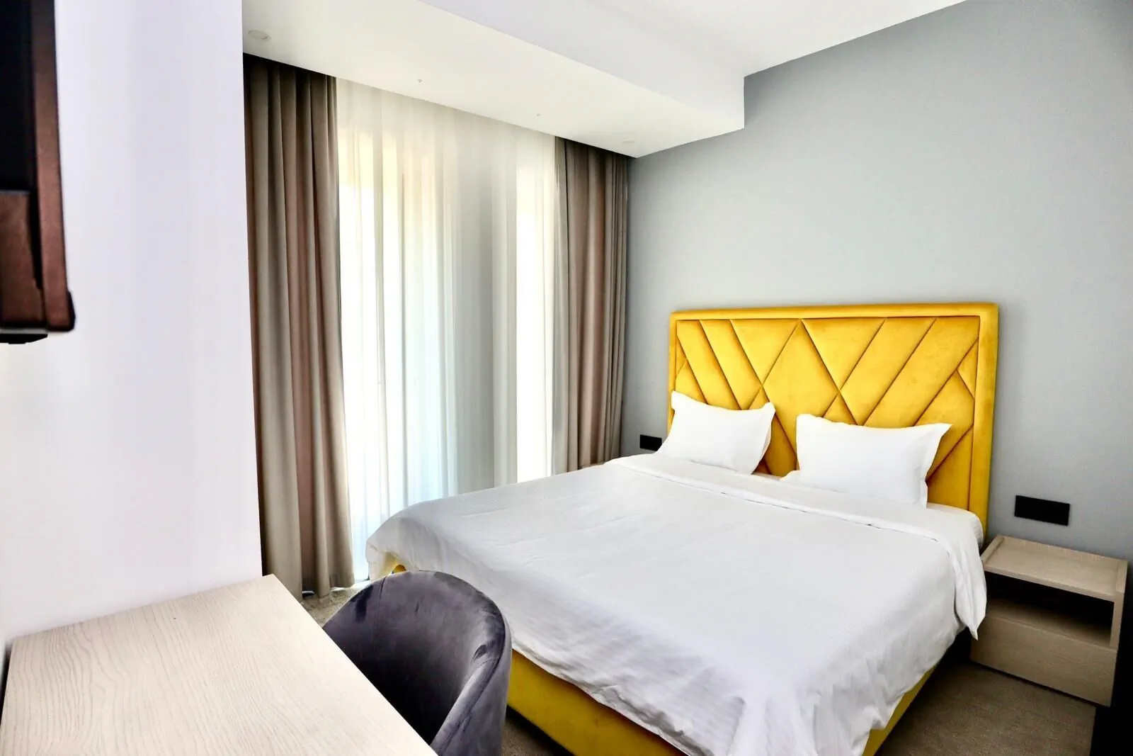 CM111 Aparthotel București – București, România