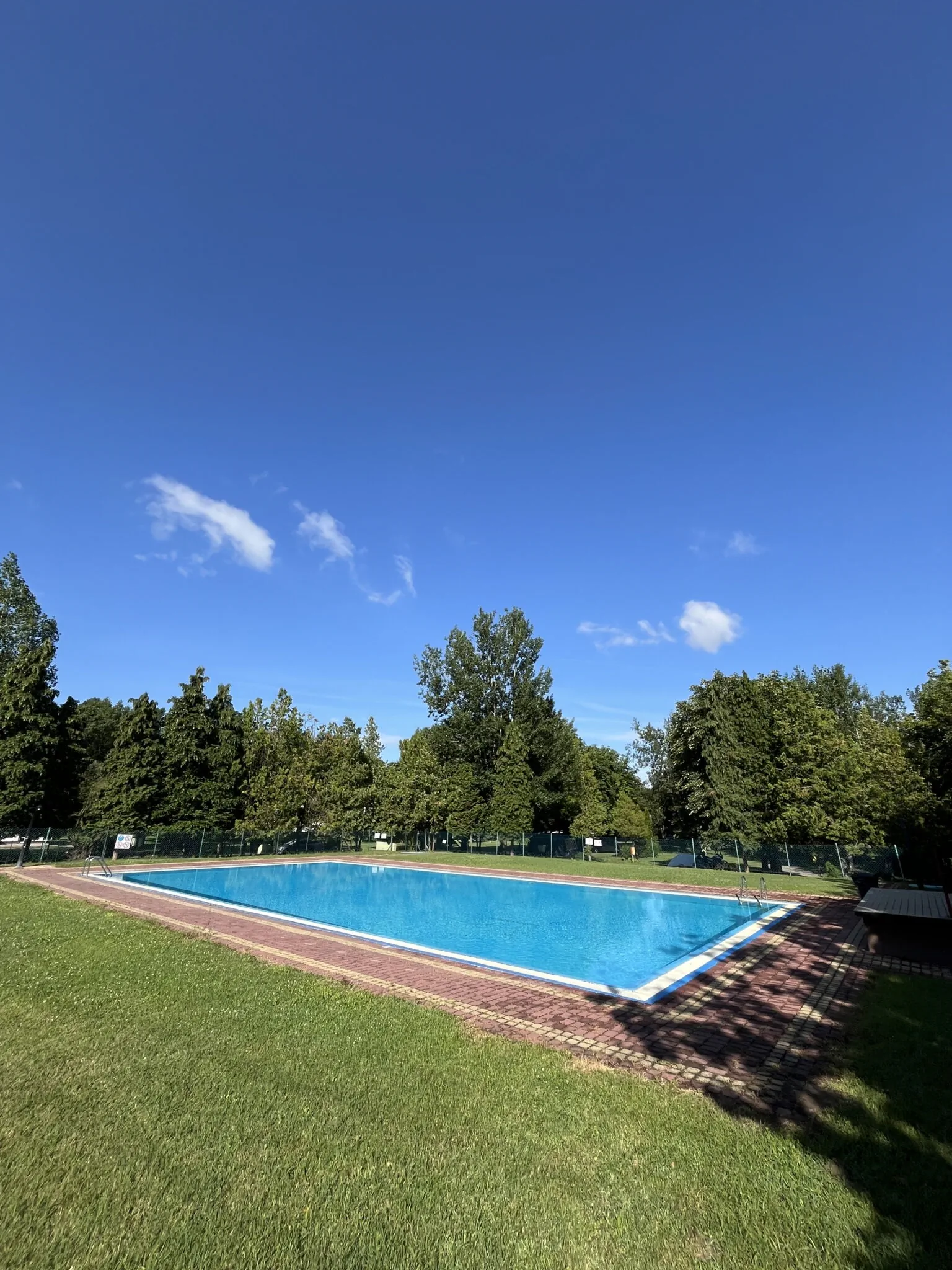 Gran Camping & Panzió Esztergom – Strigoniu, Ungaria