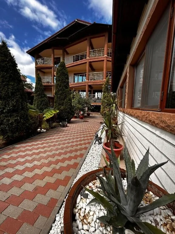 Vila Rafael și Robert 2 Mai – 2 Mai, România