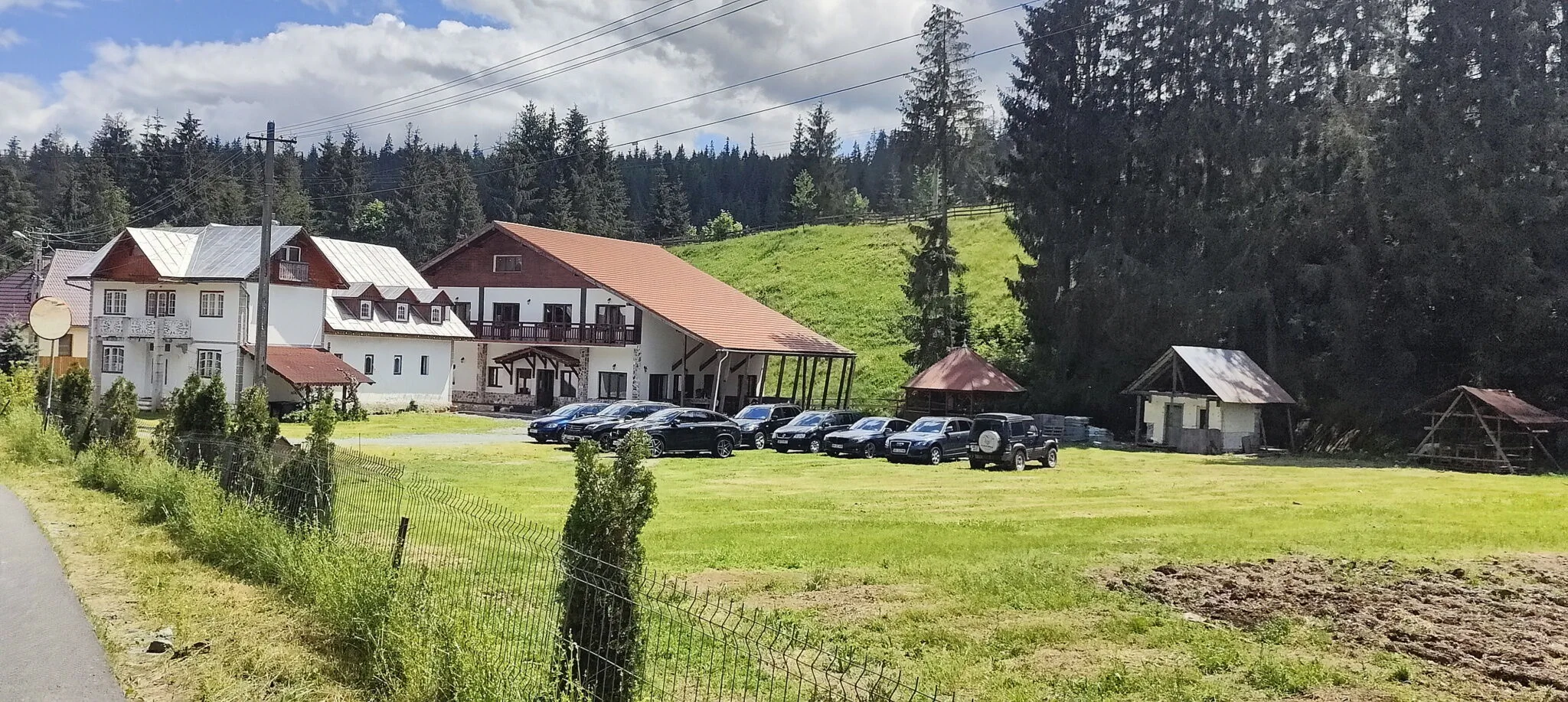 Pensiunea Agroturistică Trei Brazi Arieșeni  – Arieşeni, Rumunsko