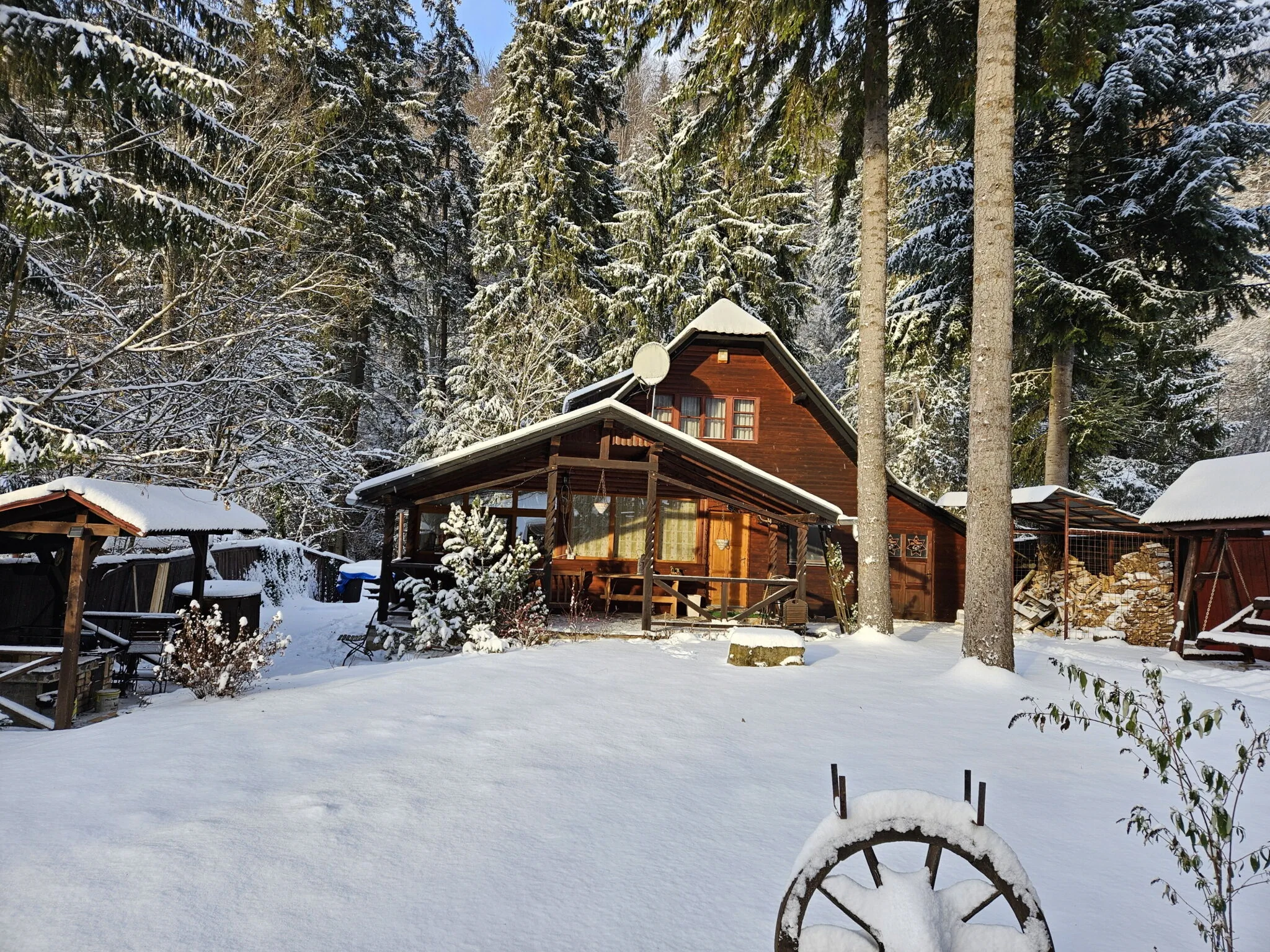 Cabana Fabian Izvoare – Izvoare, România