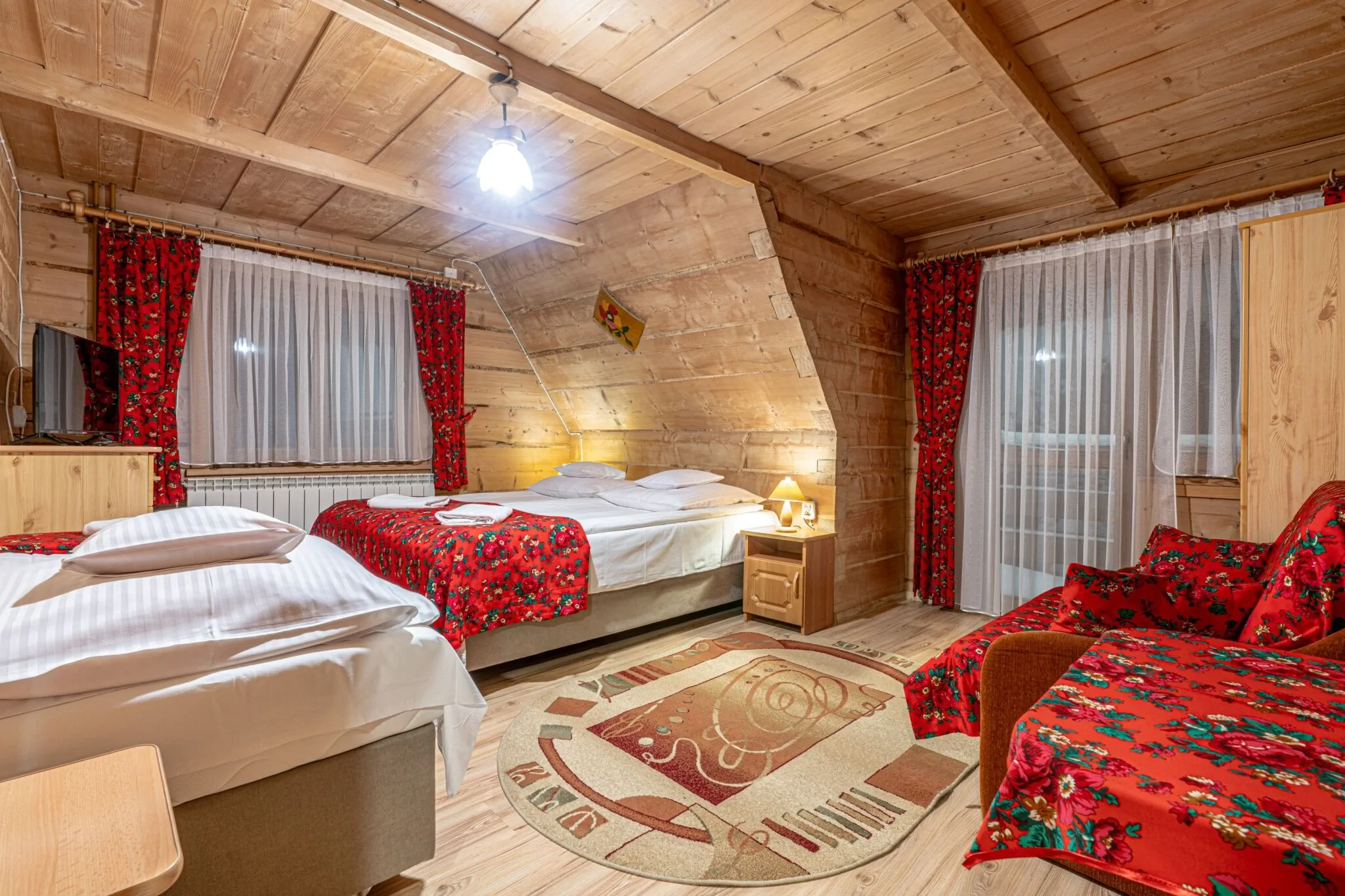 Apartamenty i Pokoje Teklarz & SPA Murzasichle – Murzasichle, Polonia