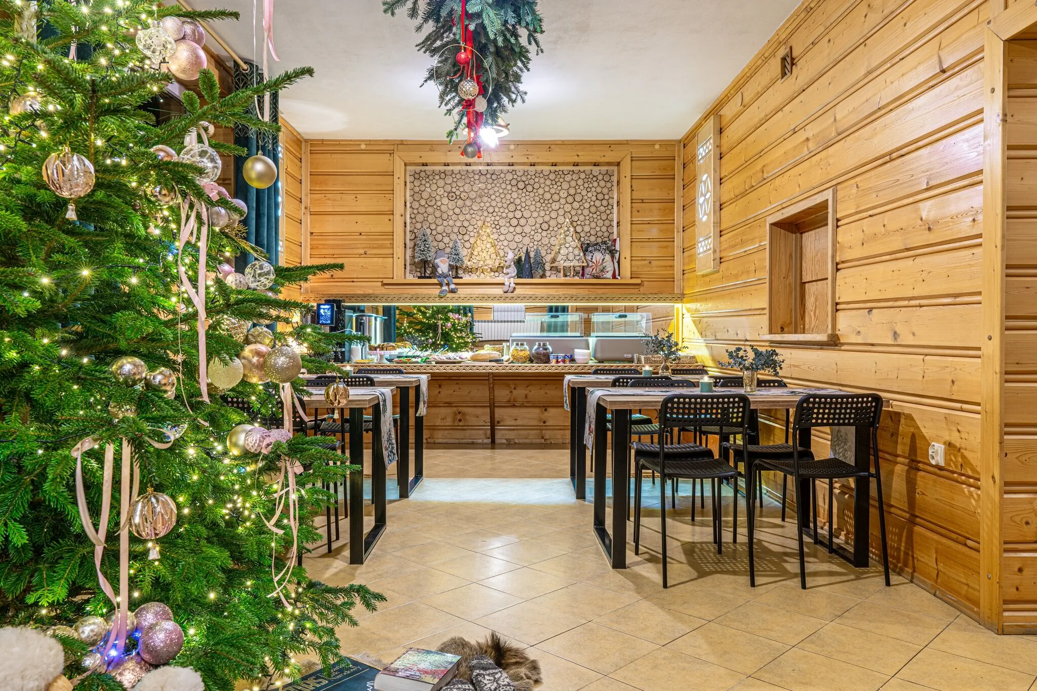 Apartamenty i Pokoje Teklarz & SPA Murzasichle – Murzasichle, Polonia