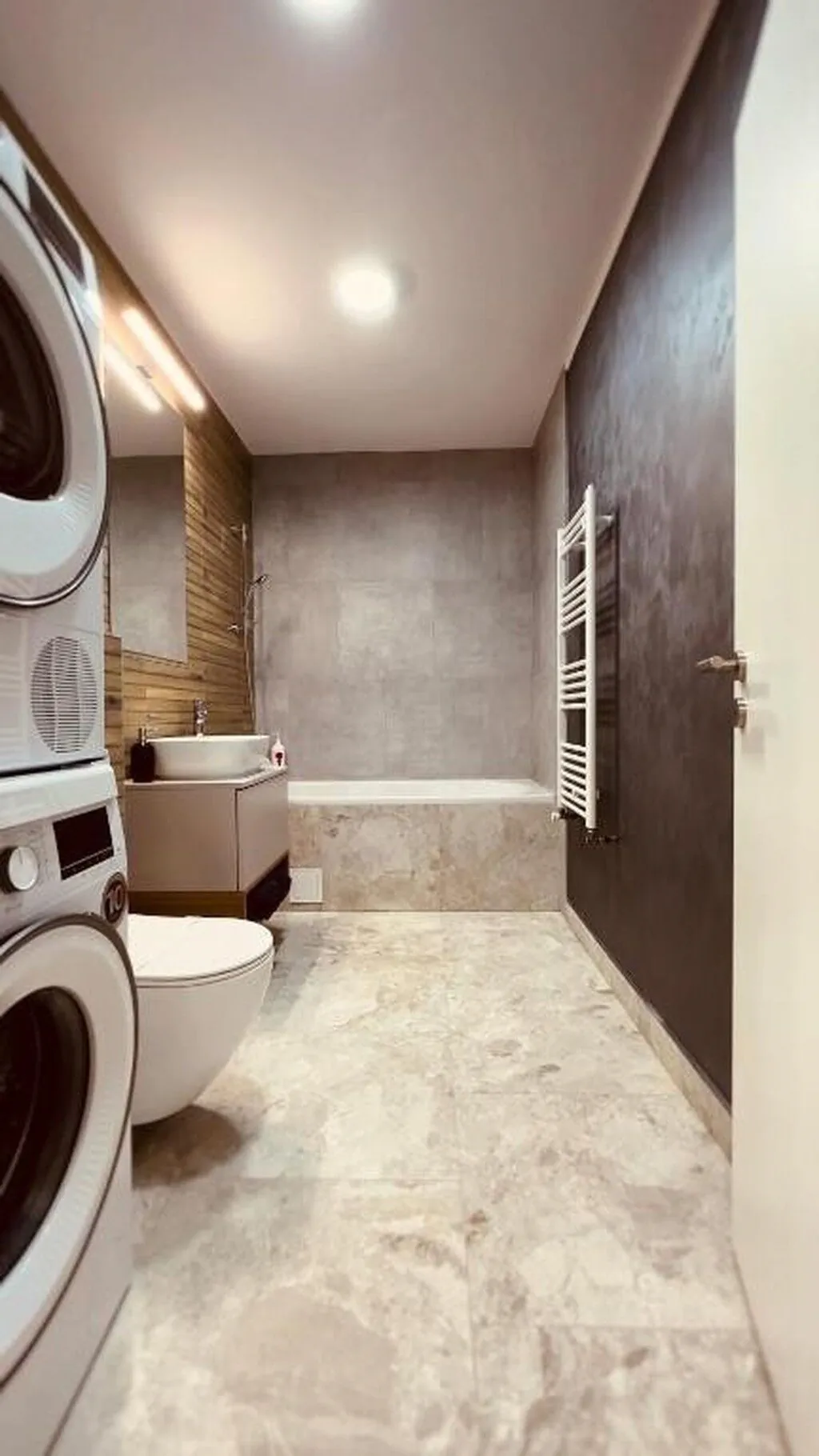 Skylark | Monaco Penthouse with Jacuzzi & Panoramic View Brașov – Brașov, România