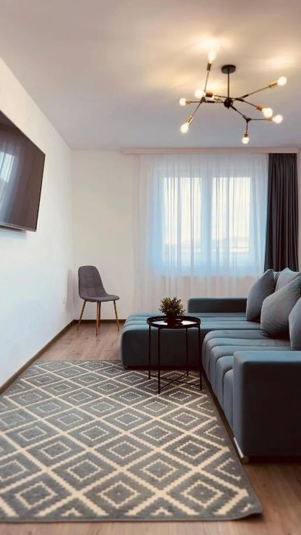 Skylark | Monaco Penthouse with Jacuzzi & Panoramic View Brașov – Brașov, România