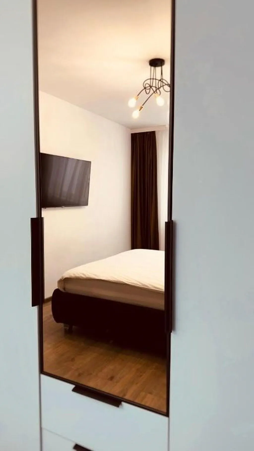 Skylark | Monaco Penthouse with Jacuzzi & Panoramic View Brașov – Brașov, România