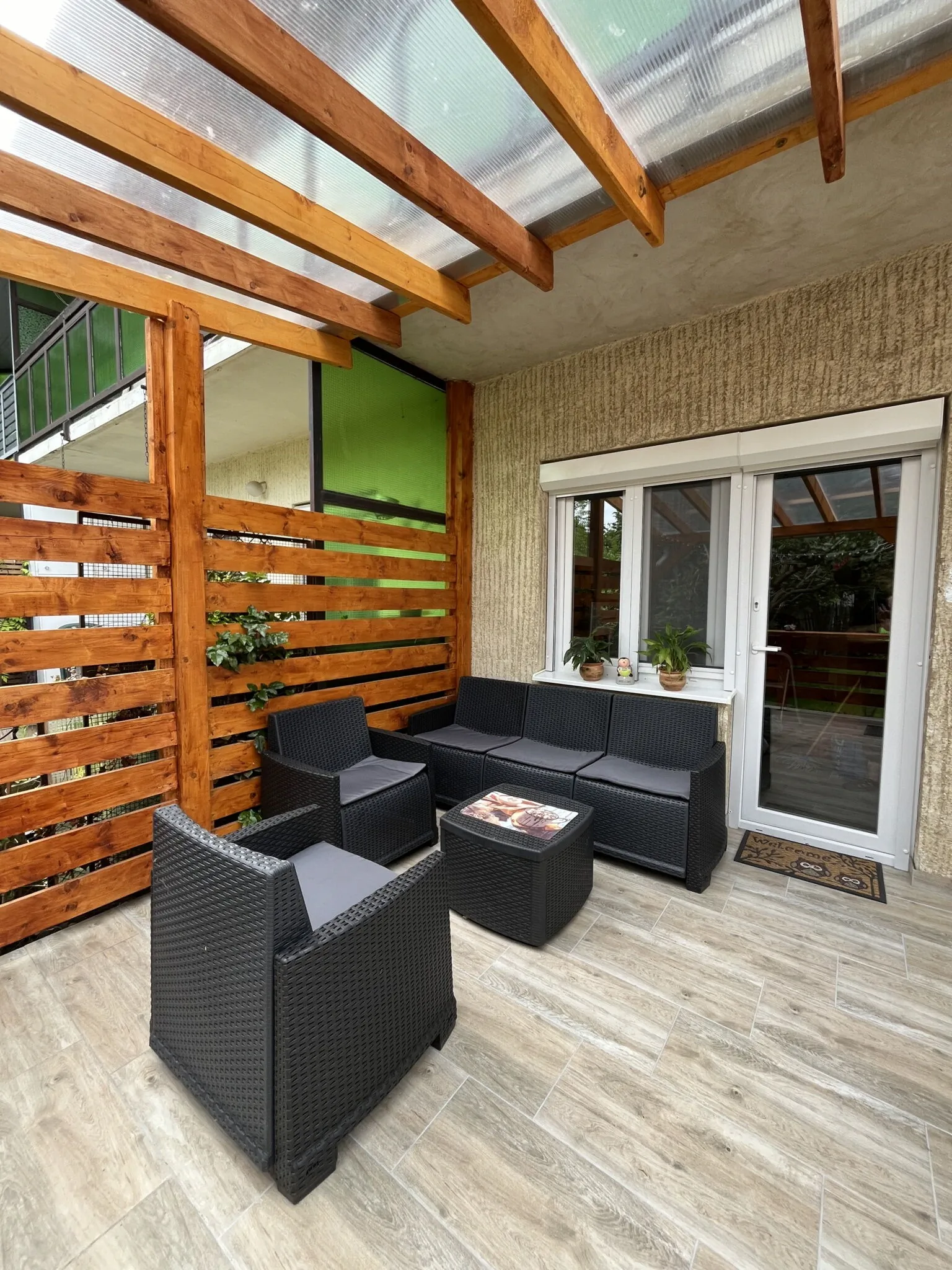 Elina Visszavár-LAK Apartman Balatonboglár – Balatonboglár, Ungaria