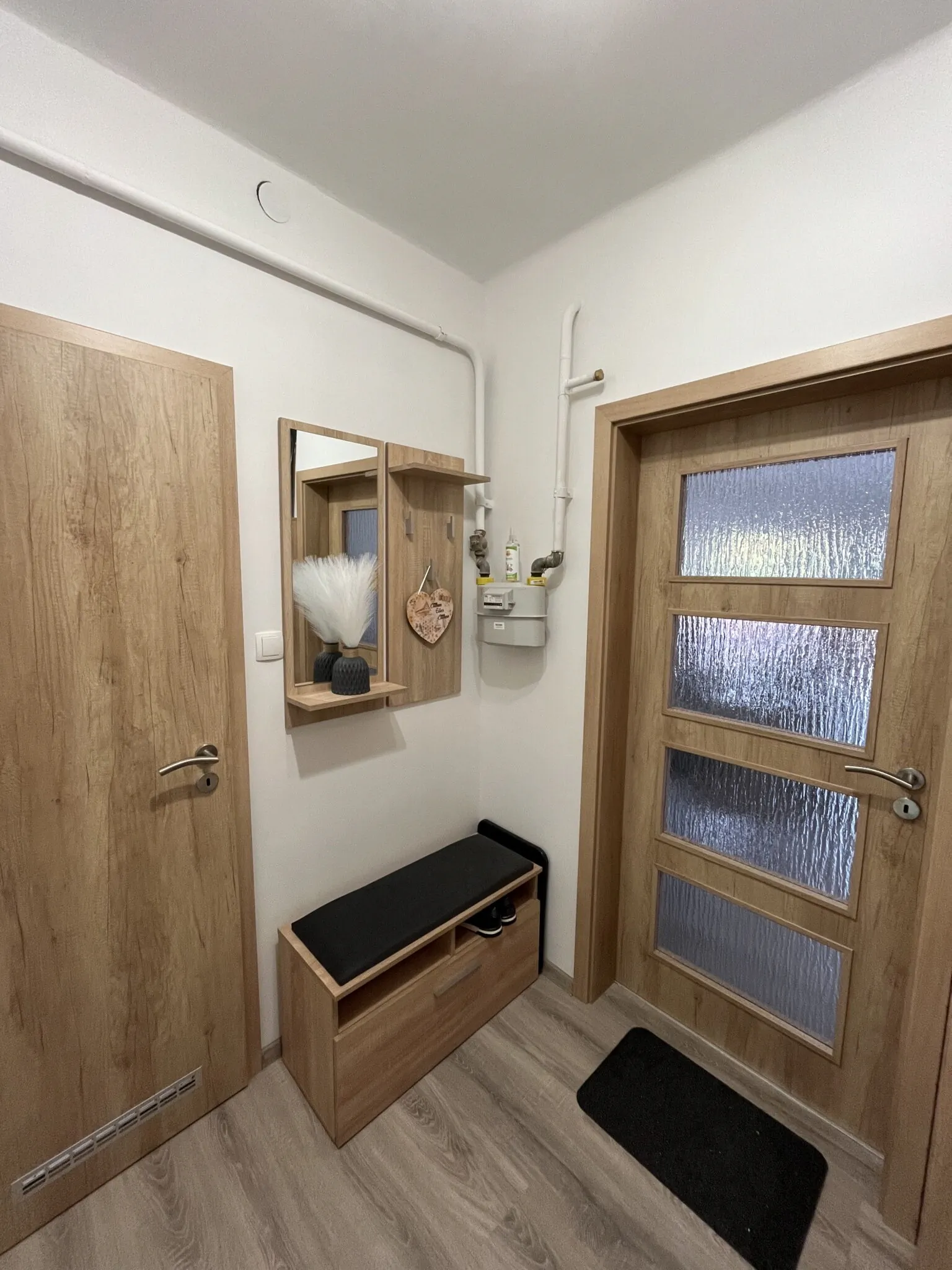 Elina Visszavár-LAK Apartman Balatonboglár – Balatonboglár, Ungaria