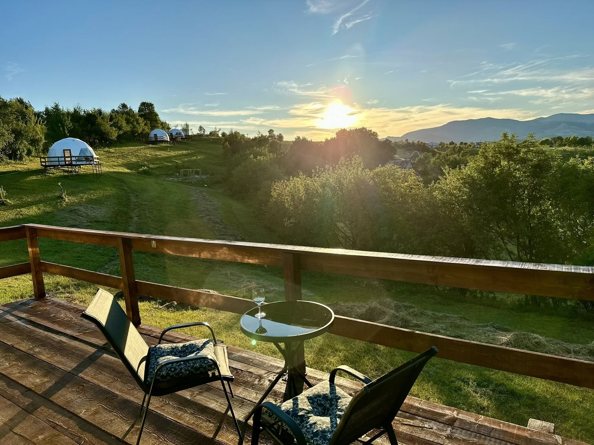 Sanctum Glamping Jupâneşti – Jupâneşti, România