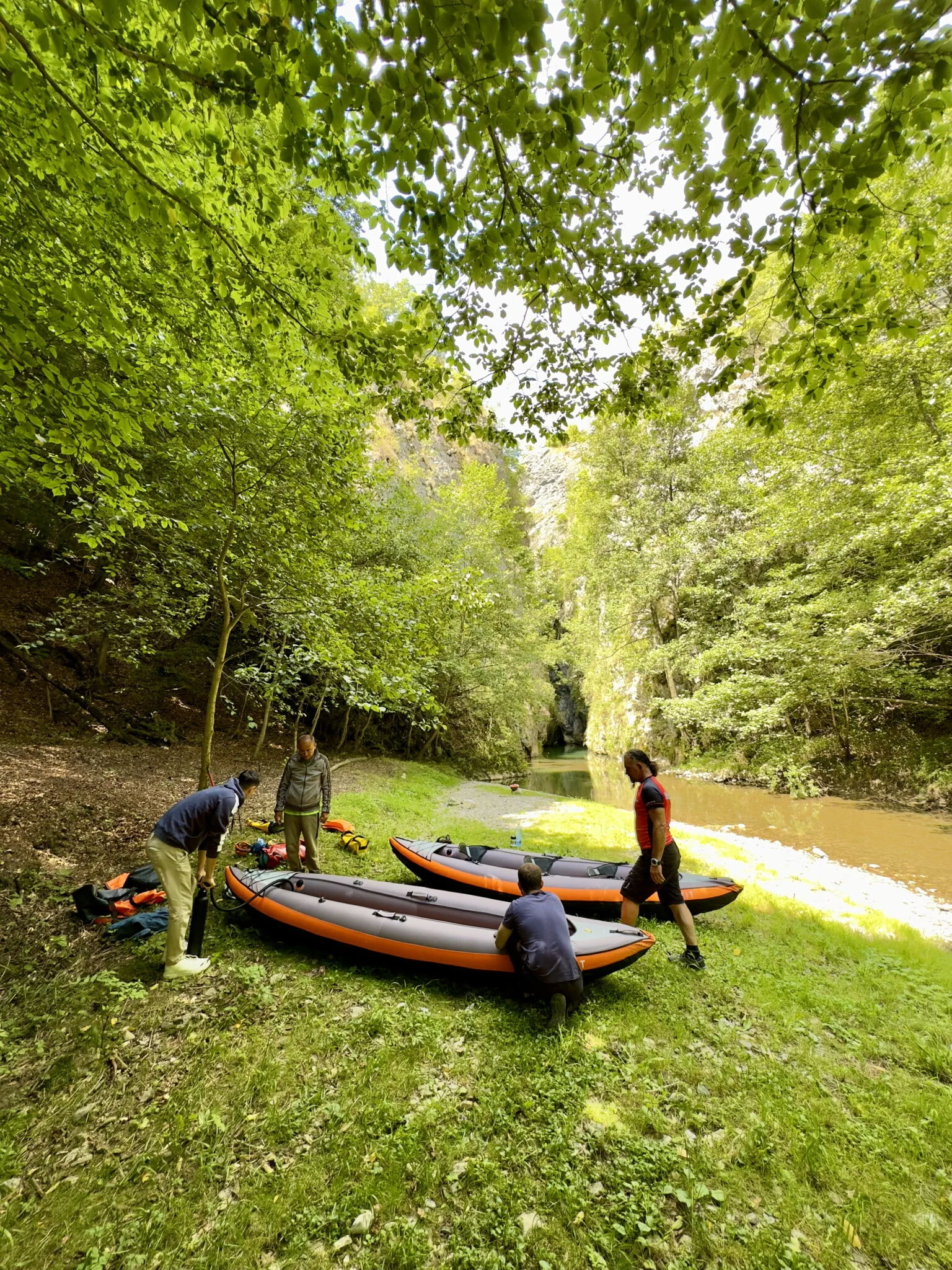 Sanctum Glamping Jupâneşti – Jupâneşti, România