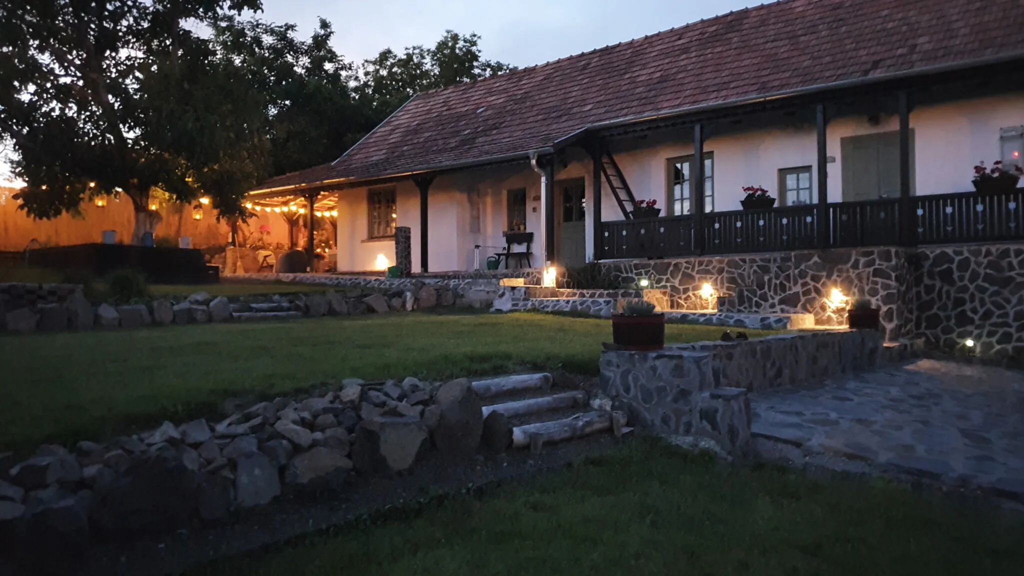 Várlak Hollókőn Vendégház Hollókő – Hollókő, Węgry